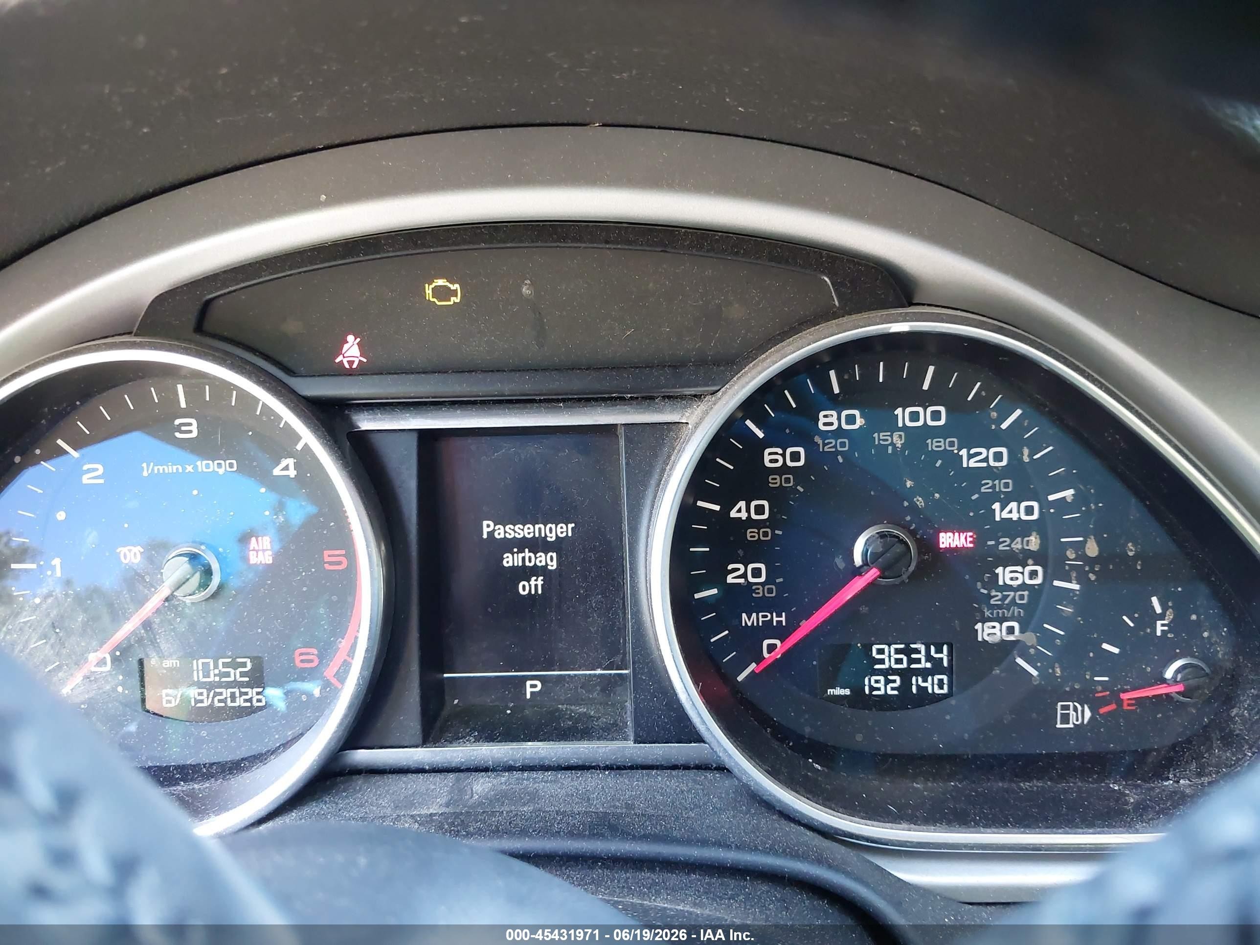 2014 Audi Q7 3.0 Tdi Premium Черный vin: WA1LMAFE0ED008734