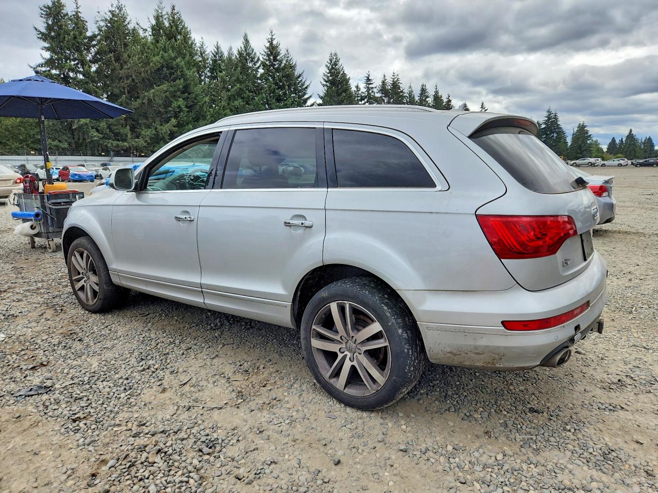 2014 Audi Q7 Premium Plus Silver vin: WA1LMAFE1ED001887