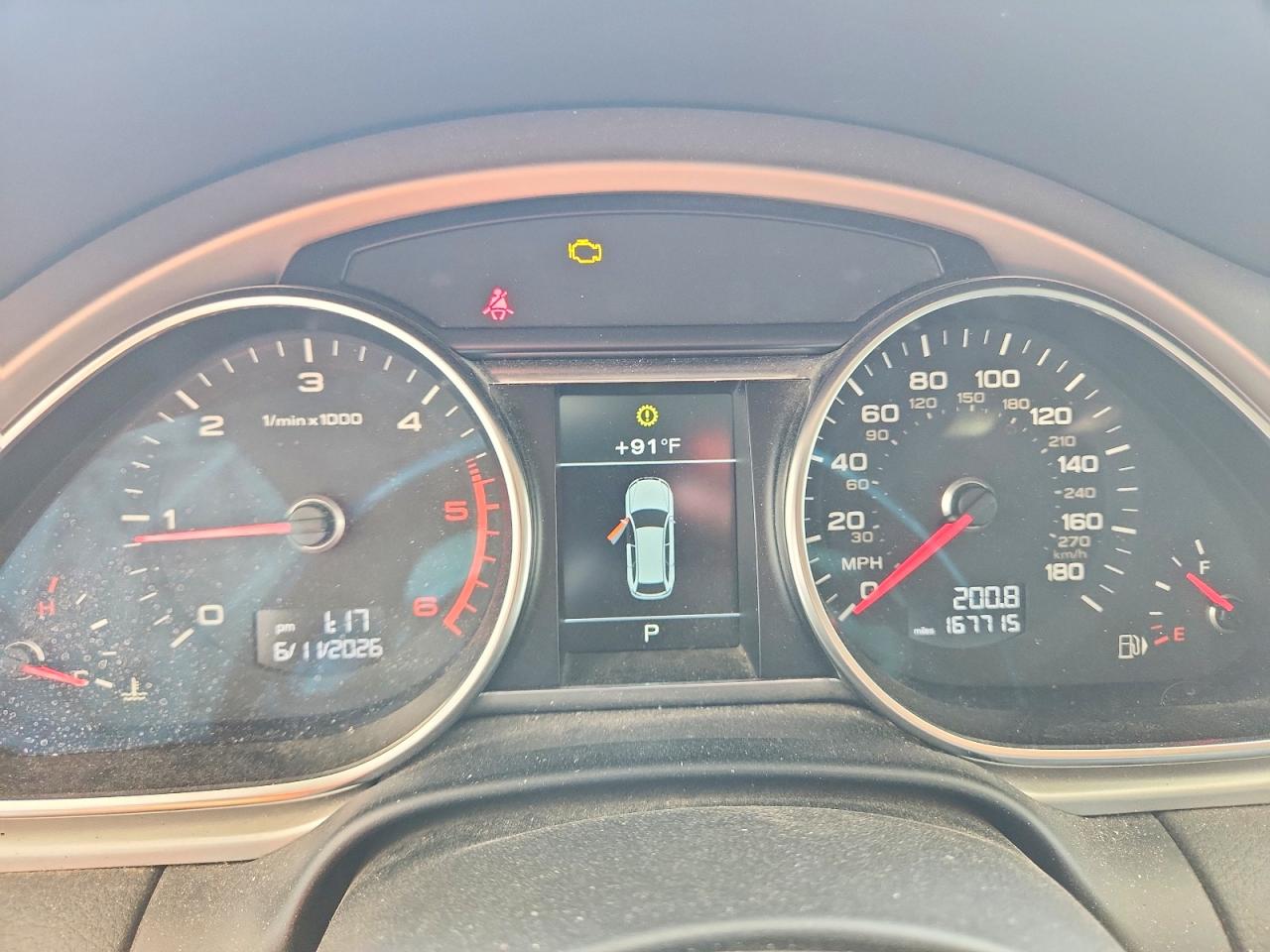 2013 Audi Q7 Premium Plus Gray vin: WA1LMAFE2DD009415
