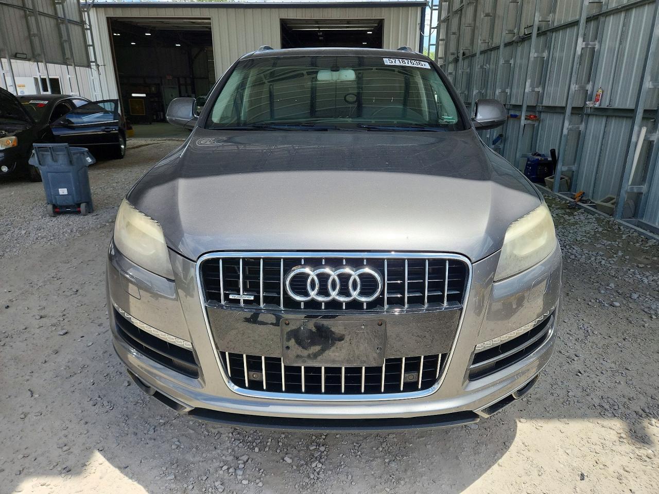 2013 Audi Q7 Premium Plus Gray vin: WA1LMAFE2DD009415