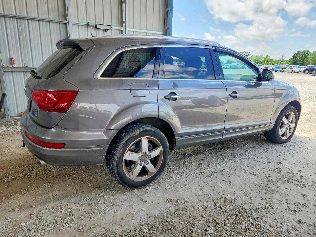 2013 Audi Q7 Premium Plus Gray vin: WA1LMAFE2DD009415