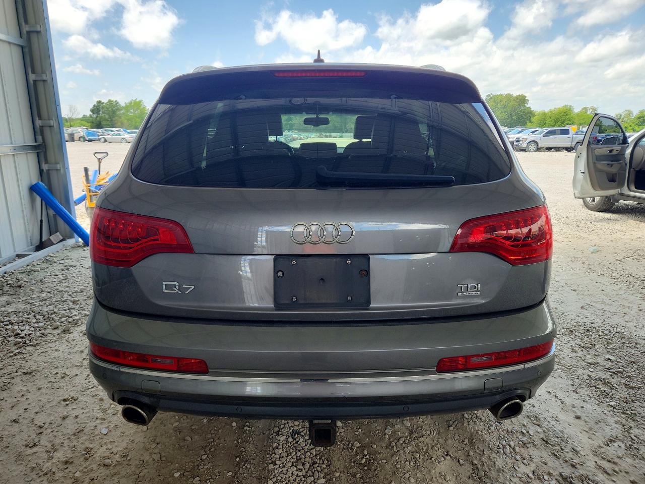 2013 Audi Q7 Premium Plus Gray vin: WA1LMAFE2DD009415