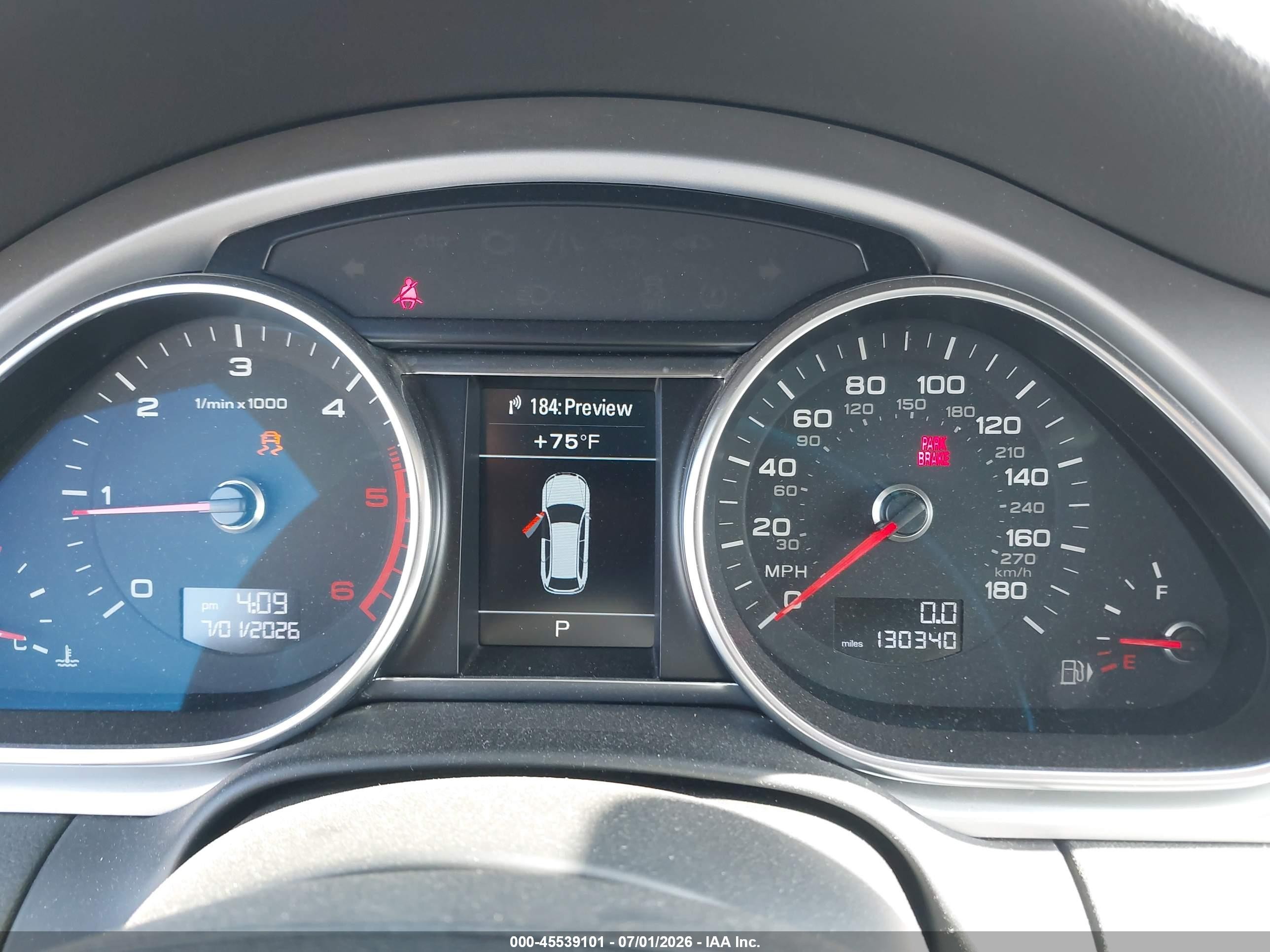 2013 Audi Q7 3.0 Tdi Premium Черный vin: WA1LMAFE2DD017109