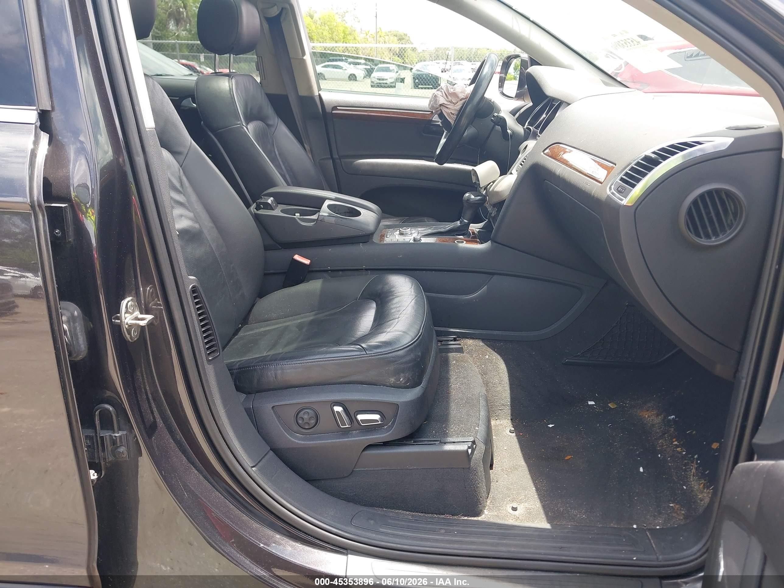 2012 Audi Q7 3.0 Tdi Premium Черный vin: WA1LMAFE3CD003248