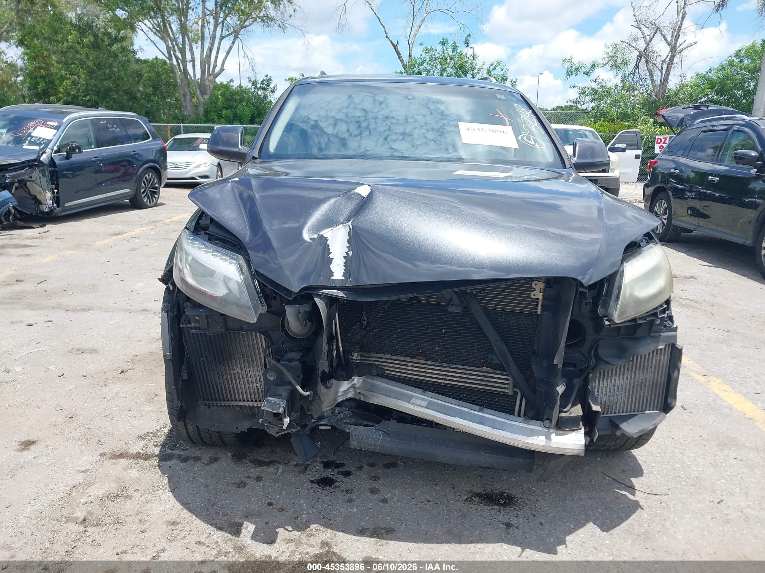 2012 Audi Q7 3.0 Tdi Premium Черный vin: WA1LMAFE3CD003248
