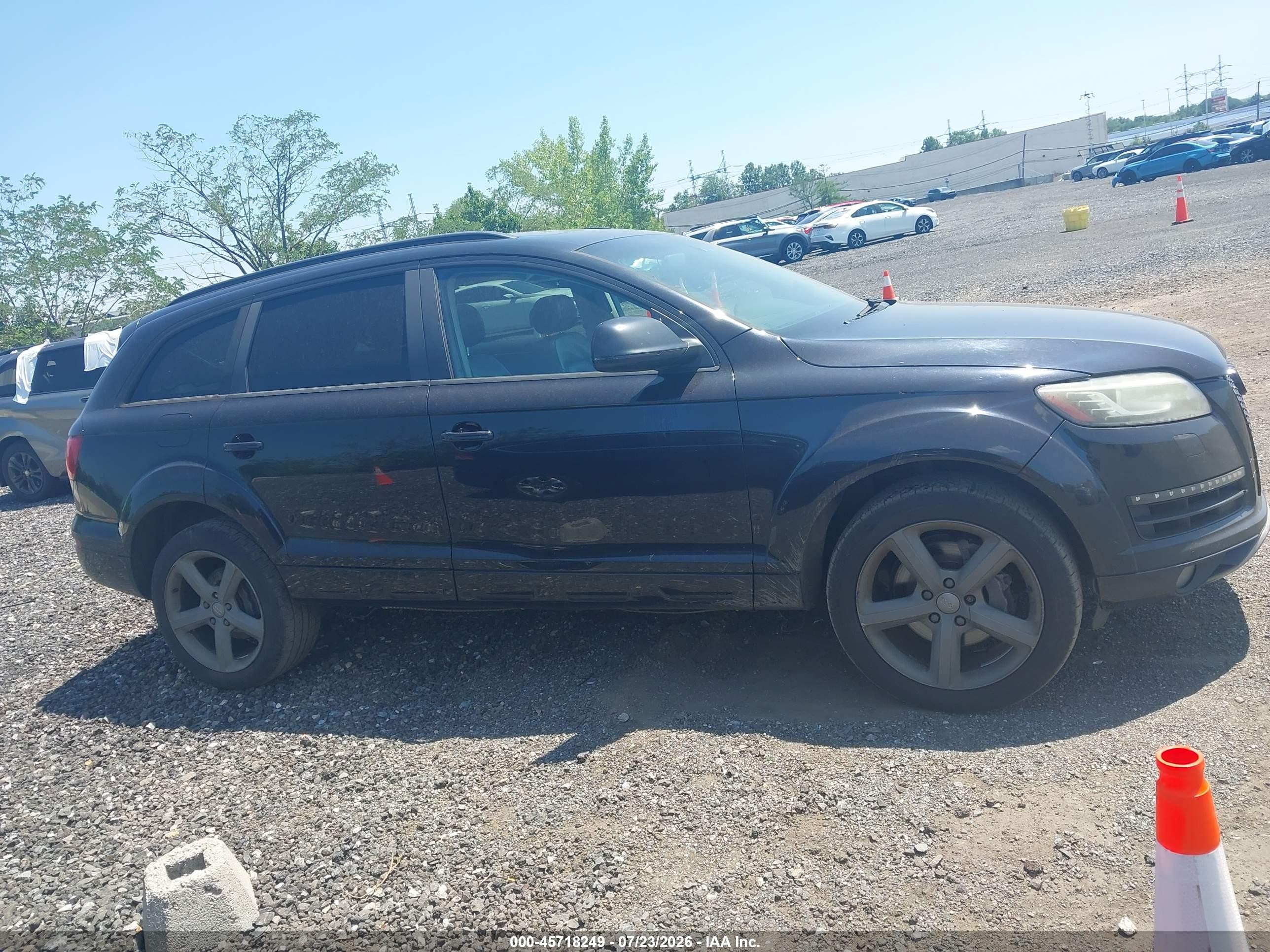 2015 Audi Q7 3.0 Tdi Premium Черный vin: WA1LMAFE3FD022077