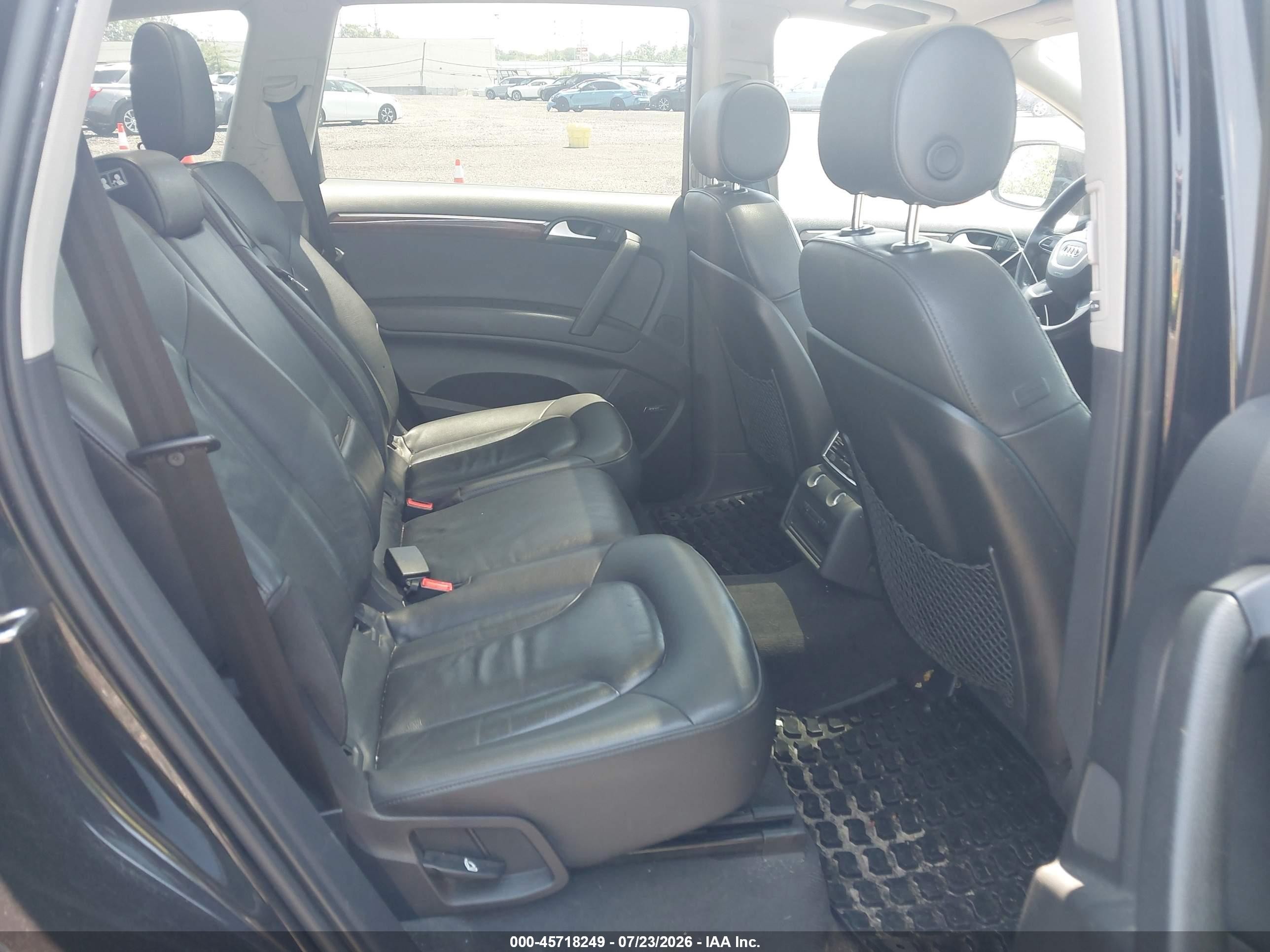 2015 Audi Q7 3.0 Tdi Premium Черный vin: WA1LMAFE3FD022077