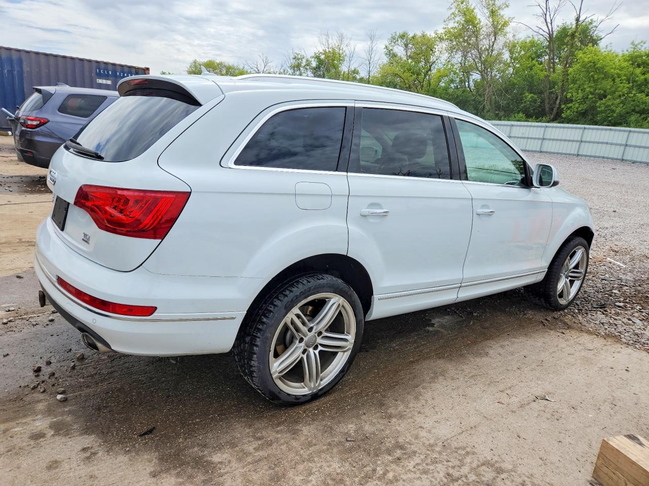 2013 Audi Q7 Premium Plus White vin: WA1LMAFE4DD005298