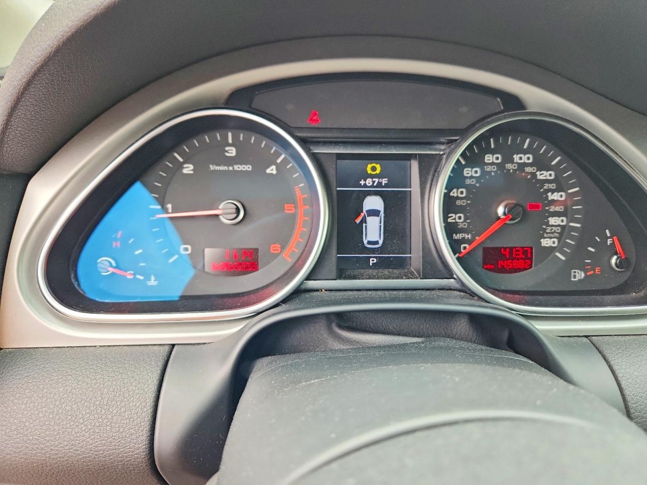 2011 Audi Q7 Premium Plus Gray vin: WA1LMAFE6BD004909