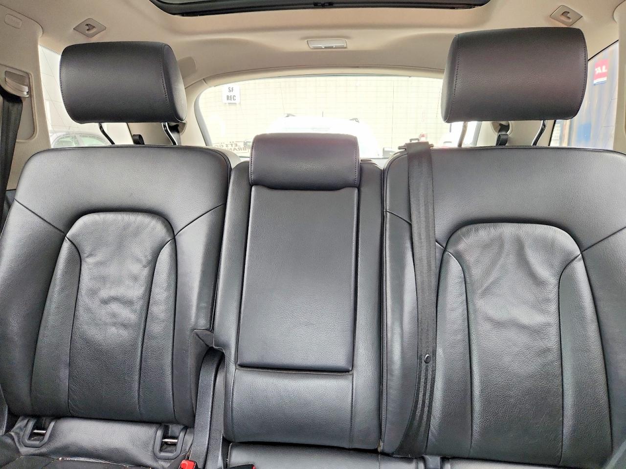 2011 Audi Q7 Premium Plus Gray vin: WA1LMAFE6BD004909