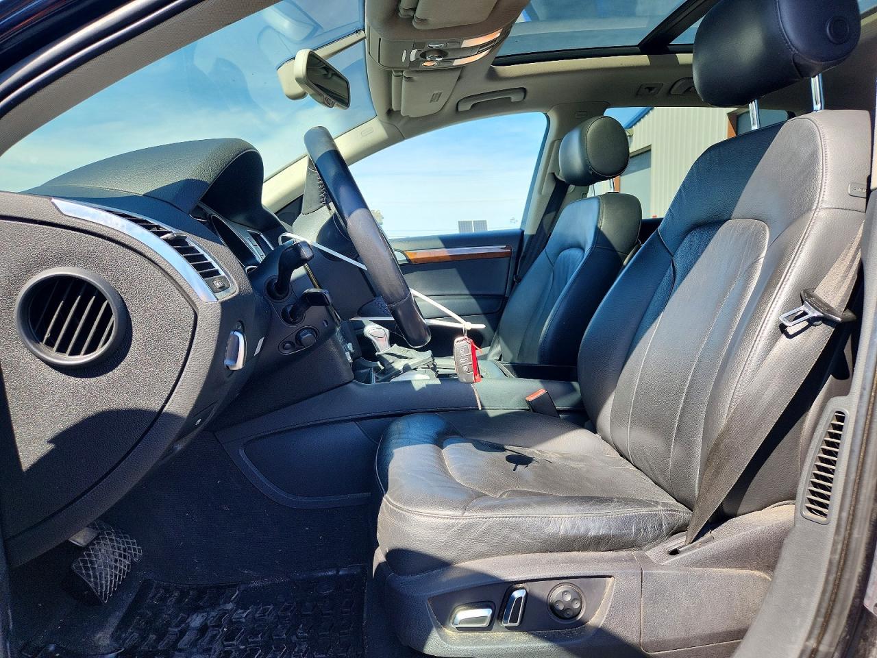 2014 Audi Q7 Premium Plus Black vin: WA1LMAFE6ED004008