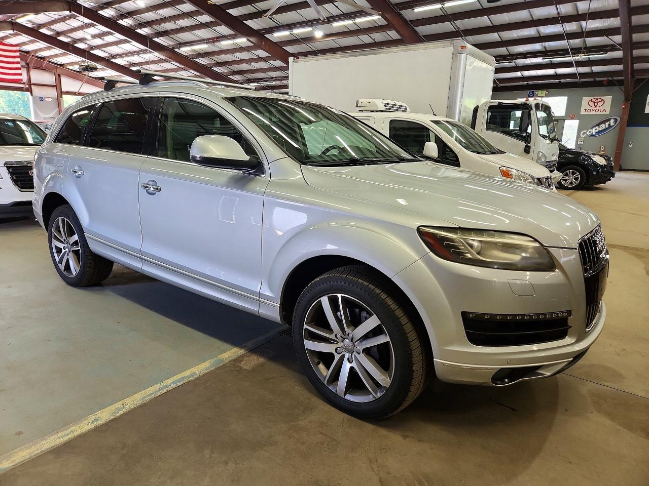 2013 Audi Q7 Premium Plus Silver vin: WA1LMAFE7DD011127
