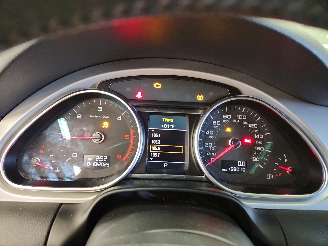 2013 Audi Q7 Premium Plus Silver vin: WA1LMAFE7DD011127