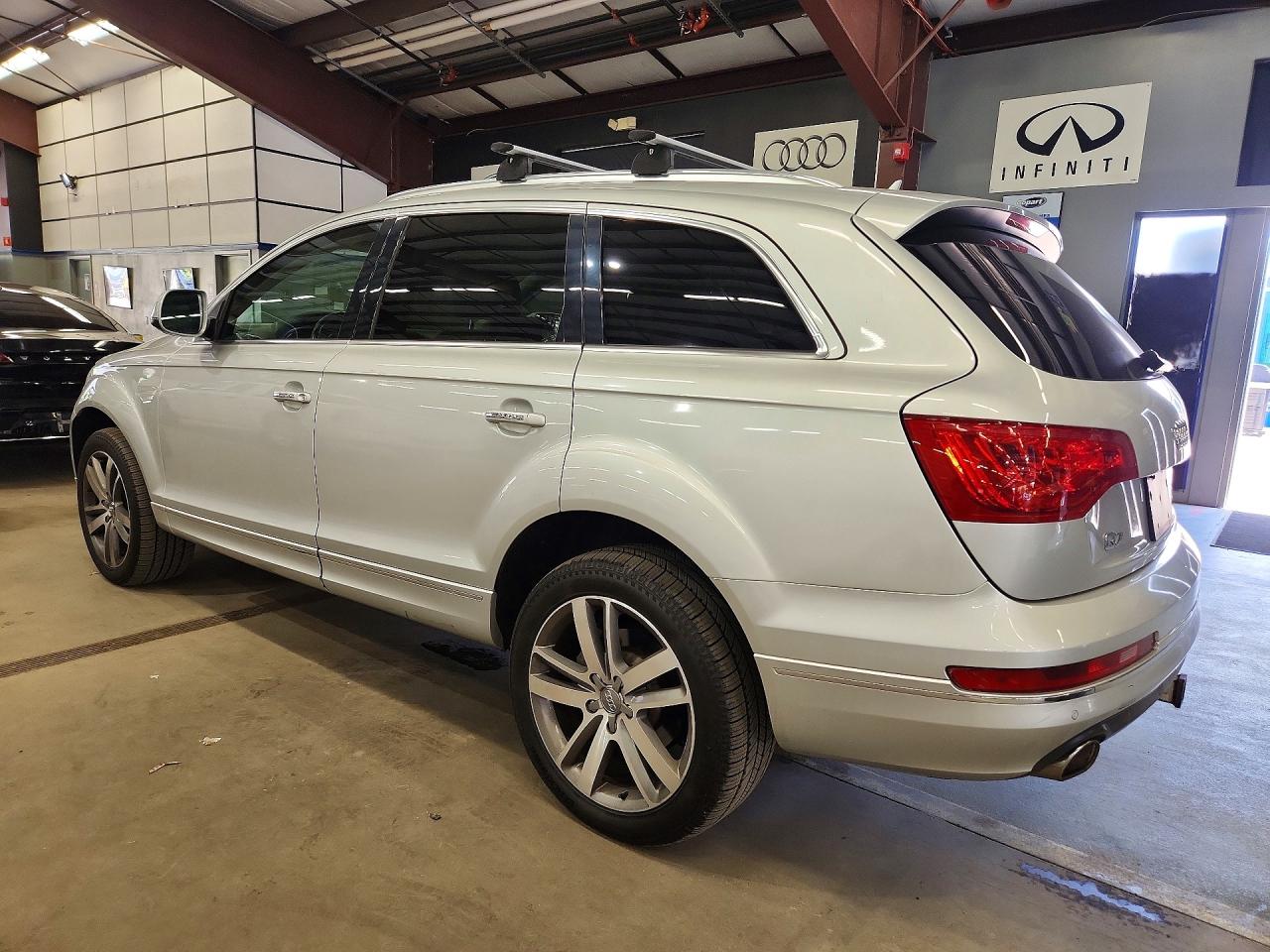 2013 Audi Q7 Premium Plus Silver vin: WA1LMAFE7DD011127