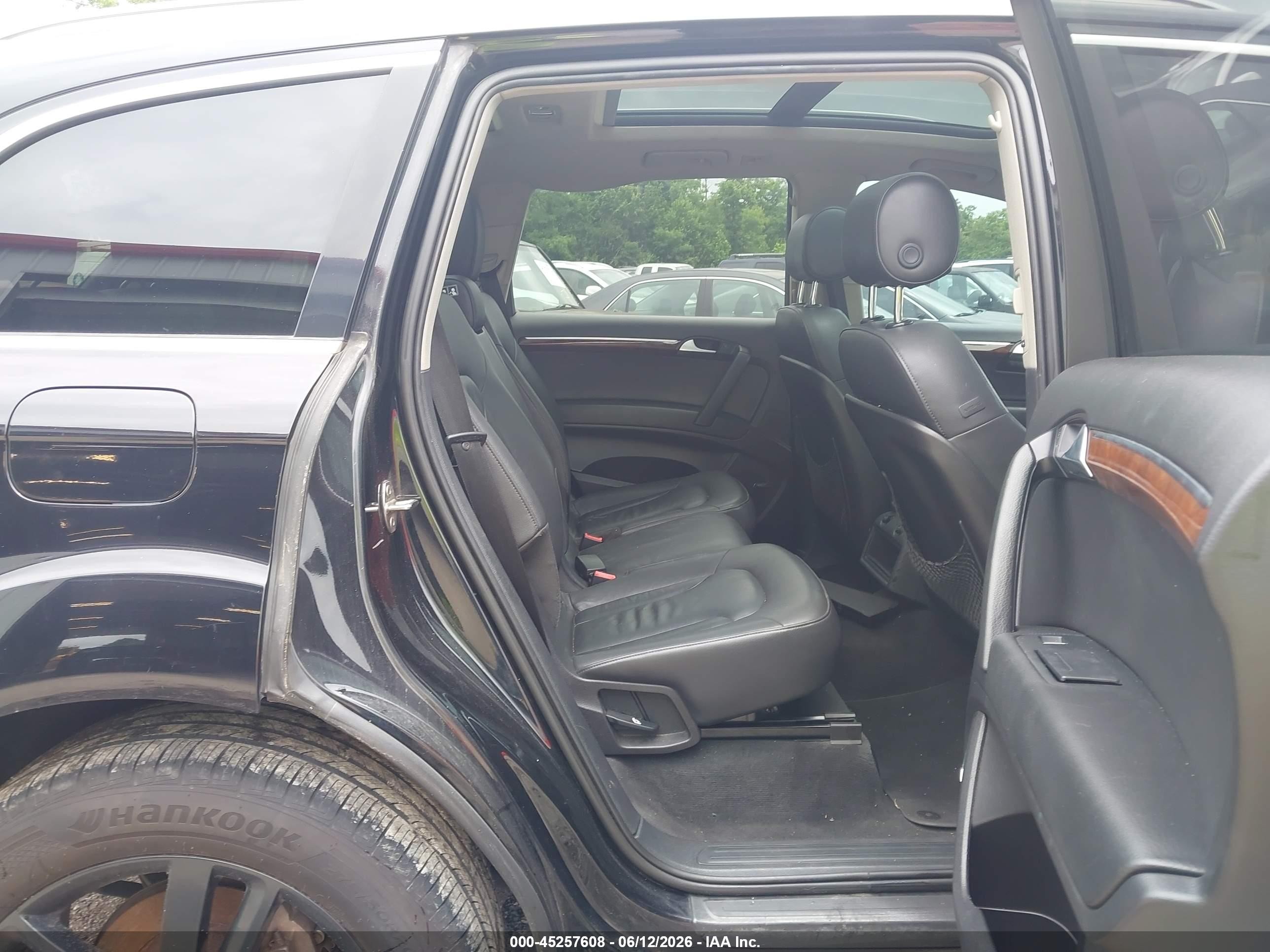 2013 Audi Q7 3.0 Tdi Premium Черный vin: WA1LMAFE7DD014951
