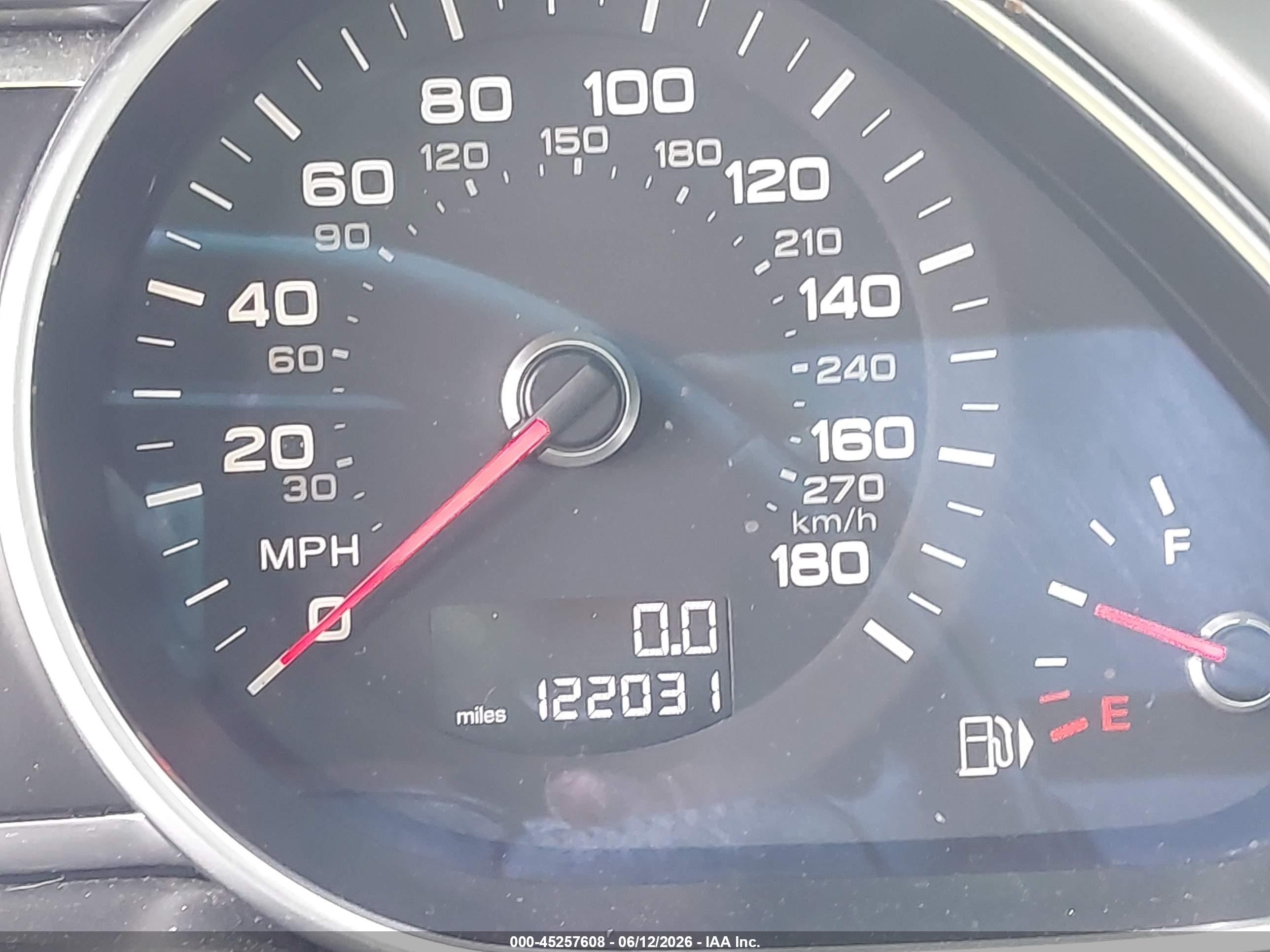 2013 Audi Q7 3.0 Tdi Premium Черный vin: WA1LMAFE7DD014951