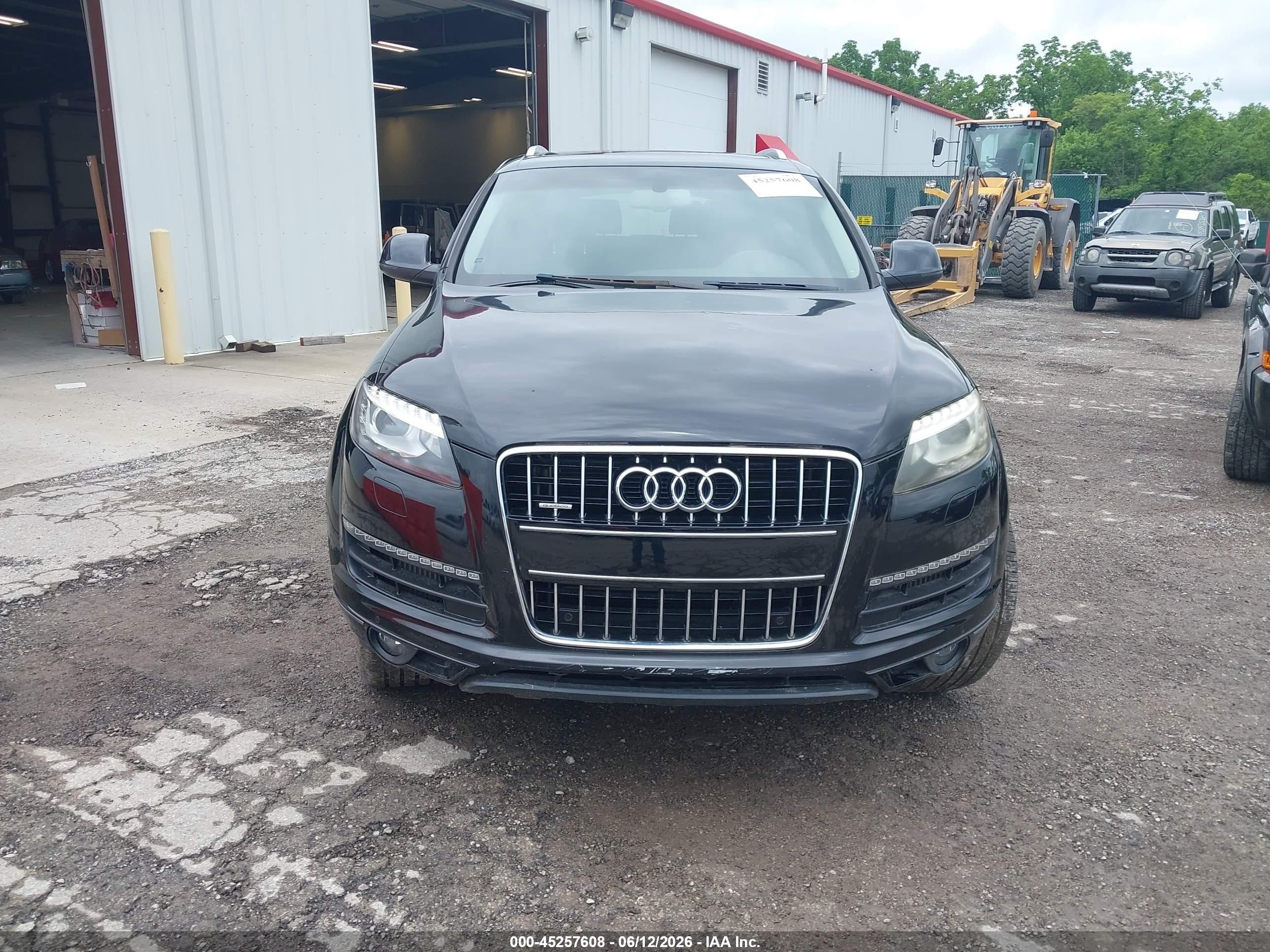 2013 Audi Q7 3.0 Tdi Premium Черный vin: WA1LMAFE7DD014951