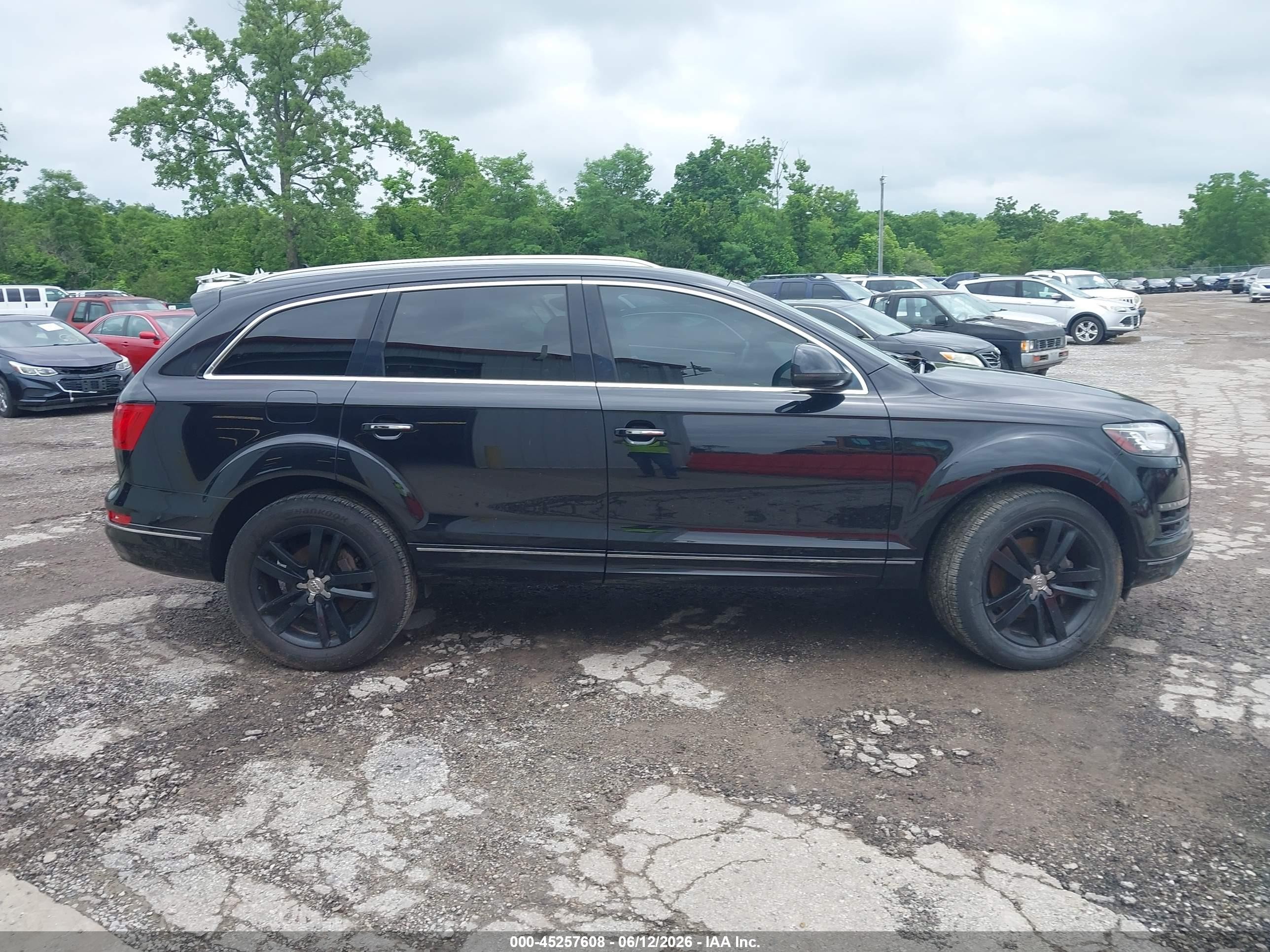 2013 Audi Q7 3.0 Tdi Premium Черный vin: WA1LMAFE7DD014951