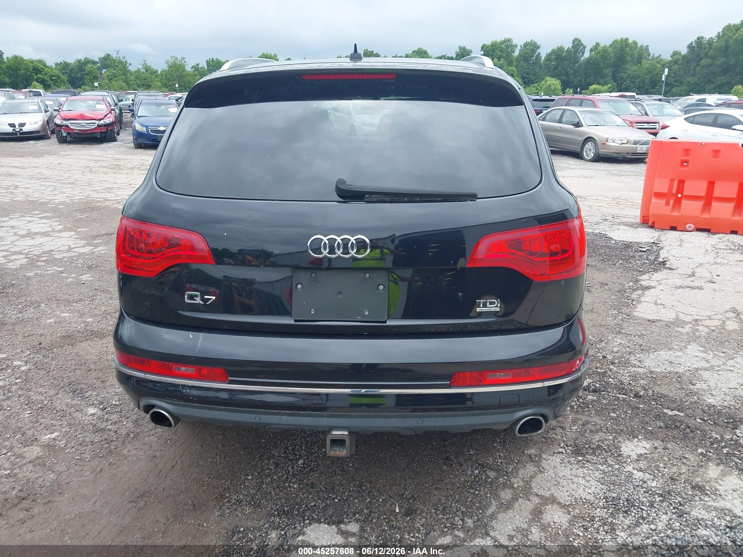 2013 Audi Q7 3.0 Tdi Premium Черный vin: WA1LMAFE7DD014951