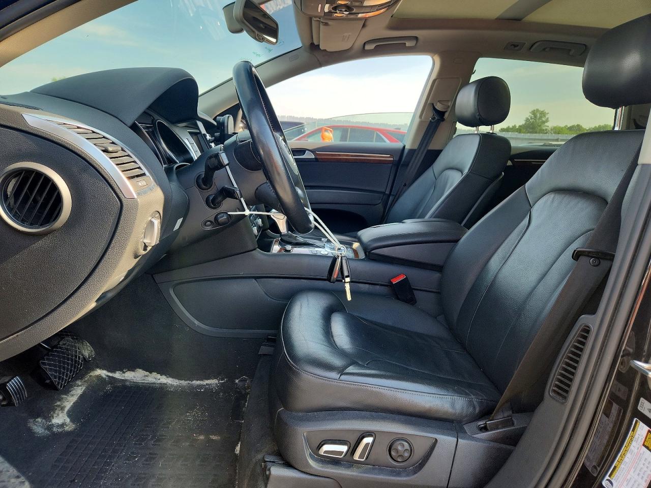 2014 Audi Q7 Premium Plus Черный vin: WA1LMAFE7ED014501