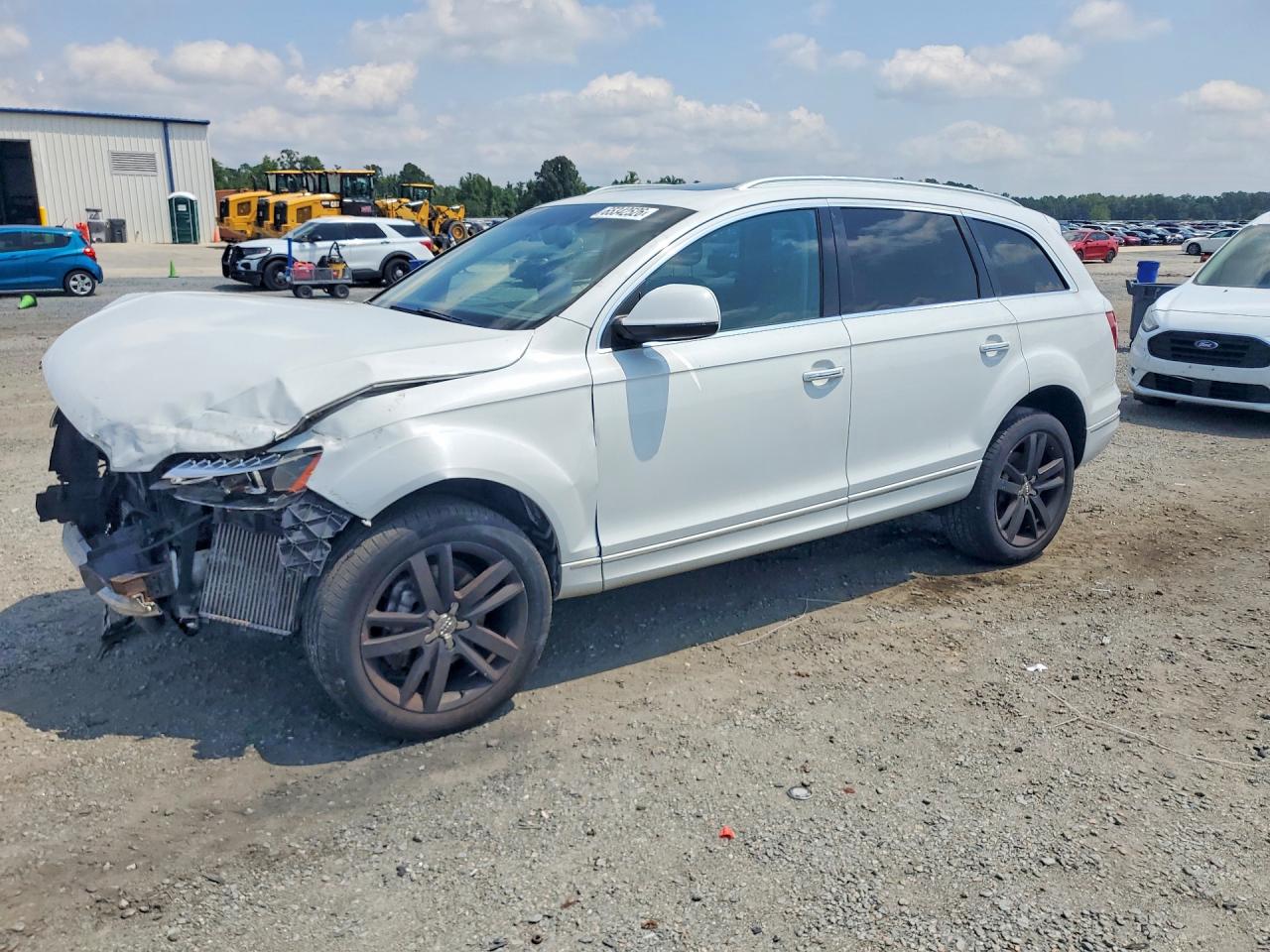 2013 Audi Q7 Premium Plus White vin: WA1LMAFE8DD007989