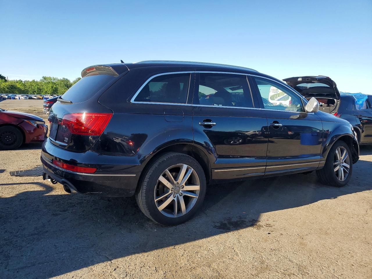 2013 Audi Q7 Premium Plus Черный vin: WA1LMAFE8DD012240