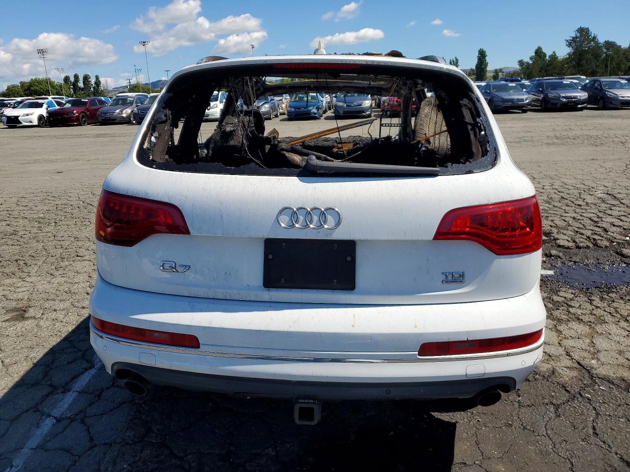 2011 Audi Q7 Premium Plus White vin: WA1LMAFE9BD000157