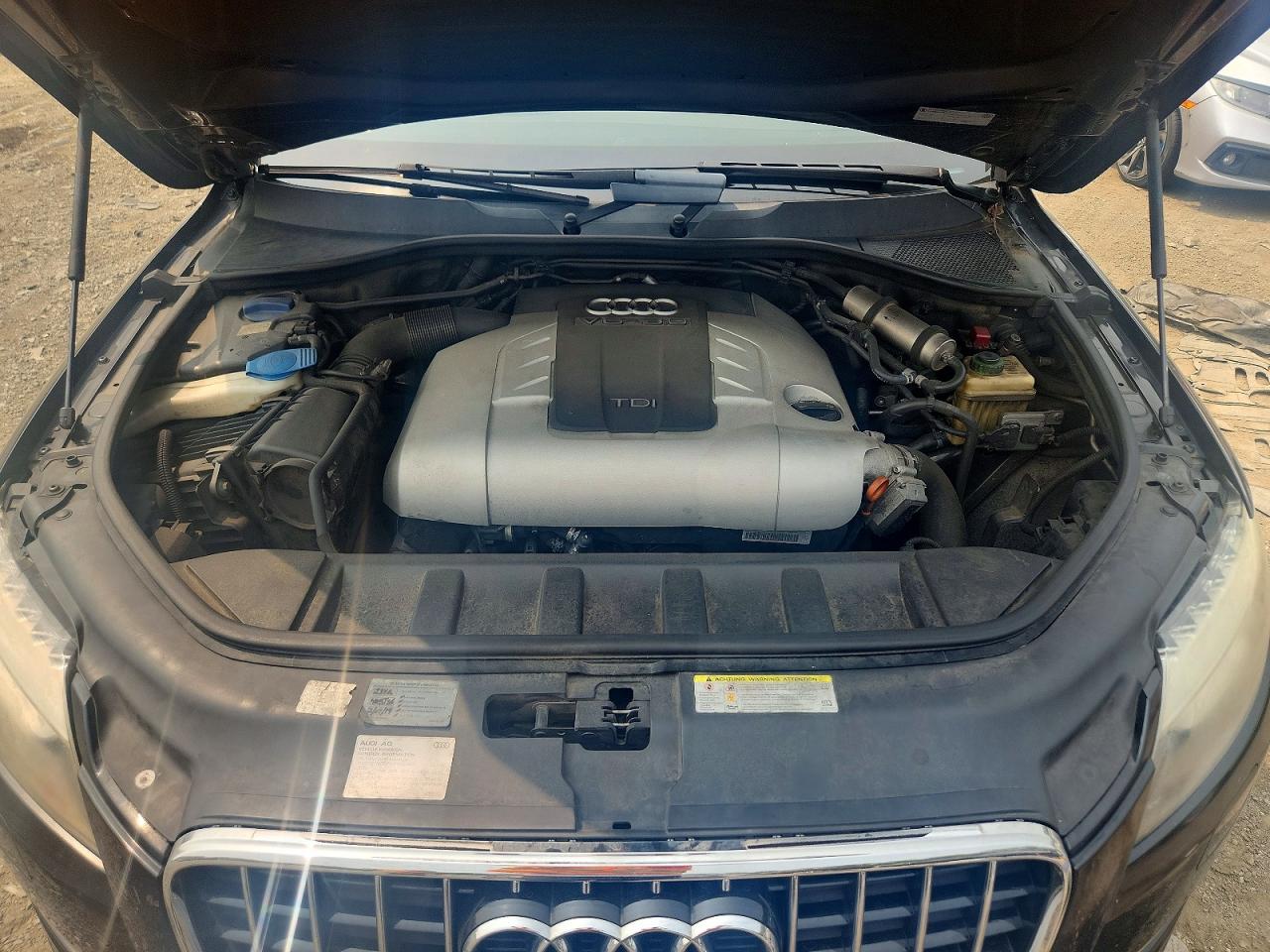 2011 Audi Q7 Premium Plus Black vin: WA1LMAFEXBD003326