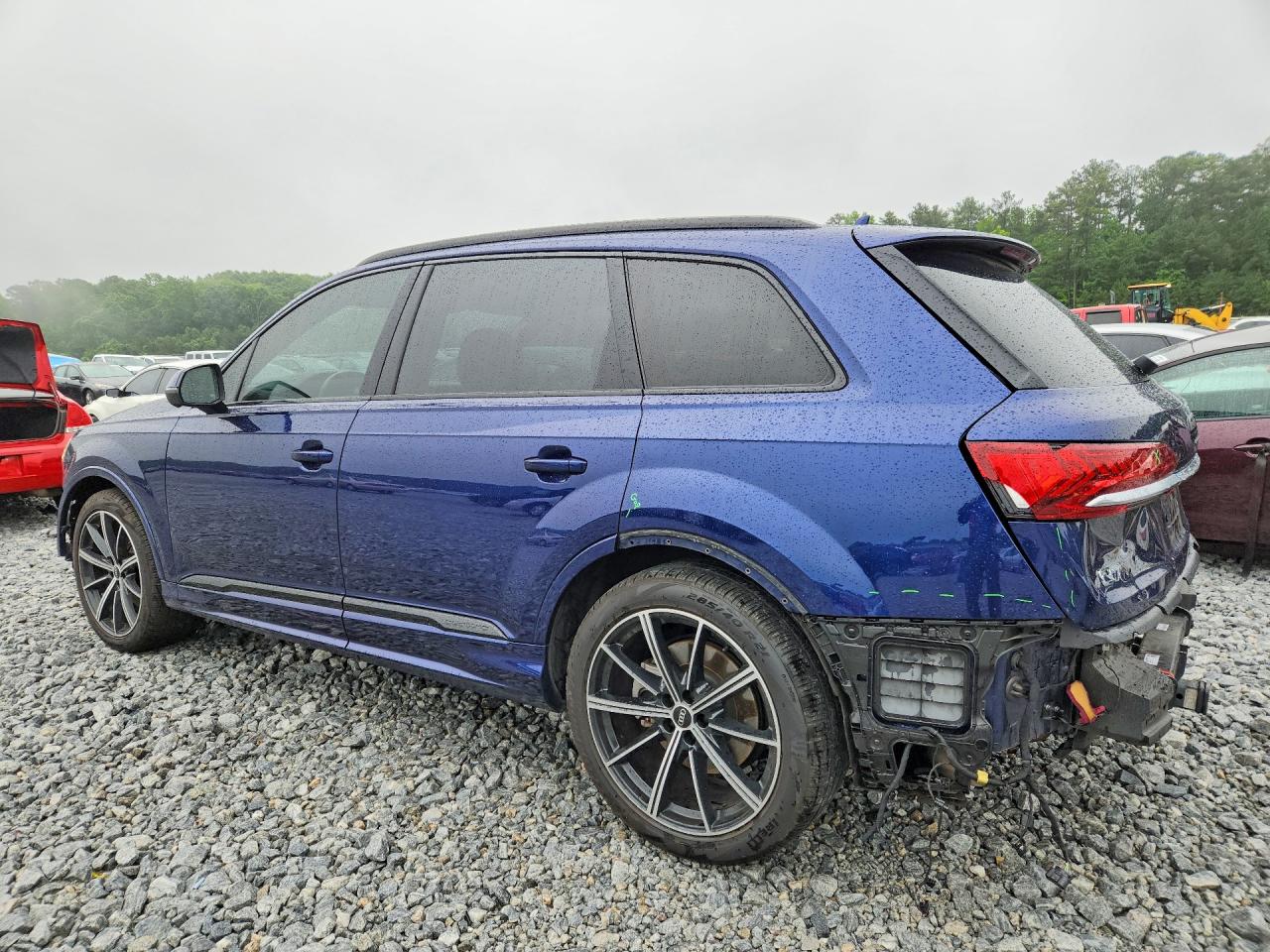 2021 Audi Q7 Premium Plus Blue vin: WA1LXAF70MD019952