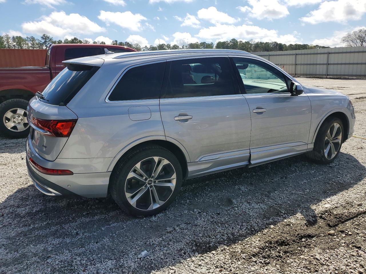 2020 Audi Q7 Premium Plus Silver vin: WA1LXAF76LD004516