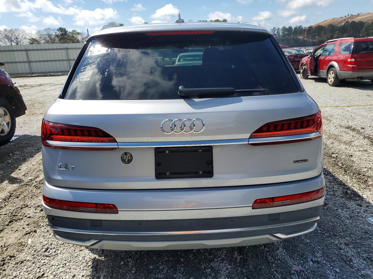 2020 Audi Q7 Premium Plus Silver vin: WA1LXAF76LD004516