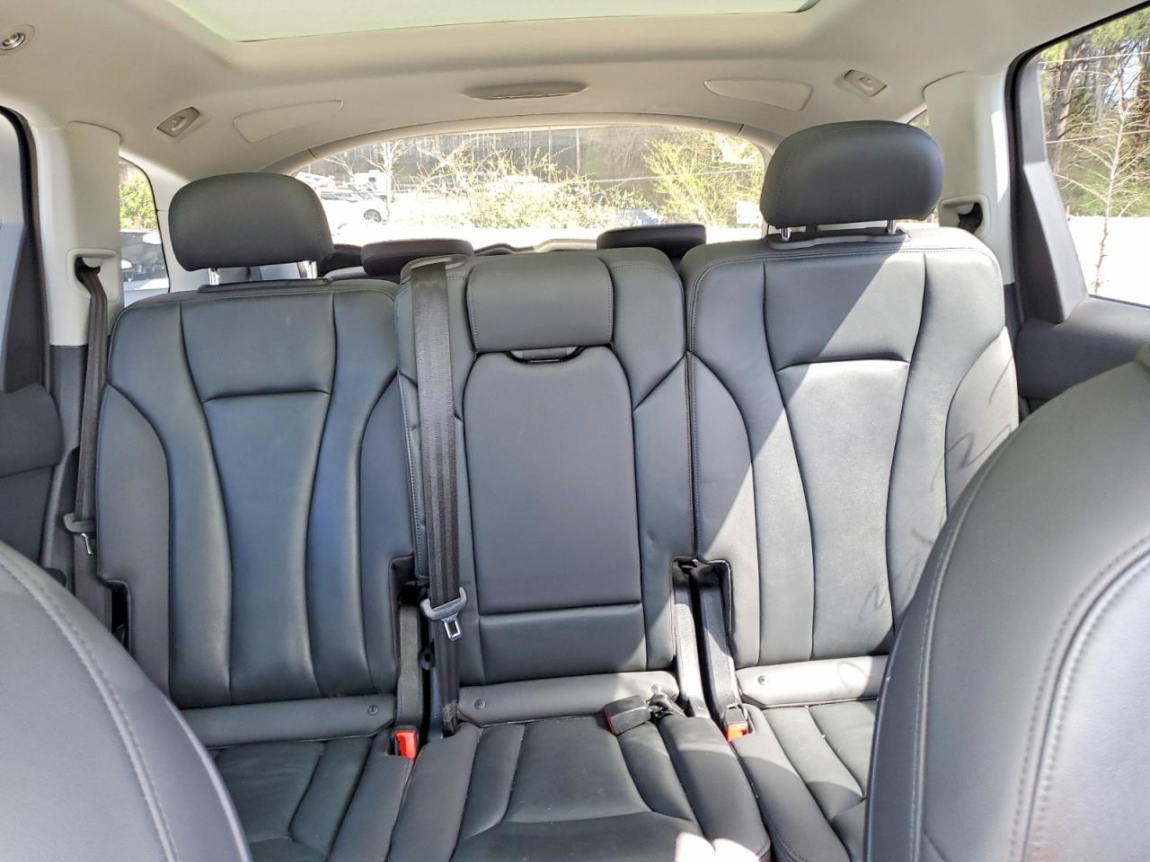 2020 Audi Q7 Premium Plus Silver vin: WA1LXAF76LD004516