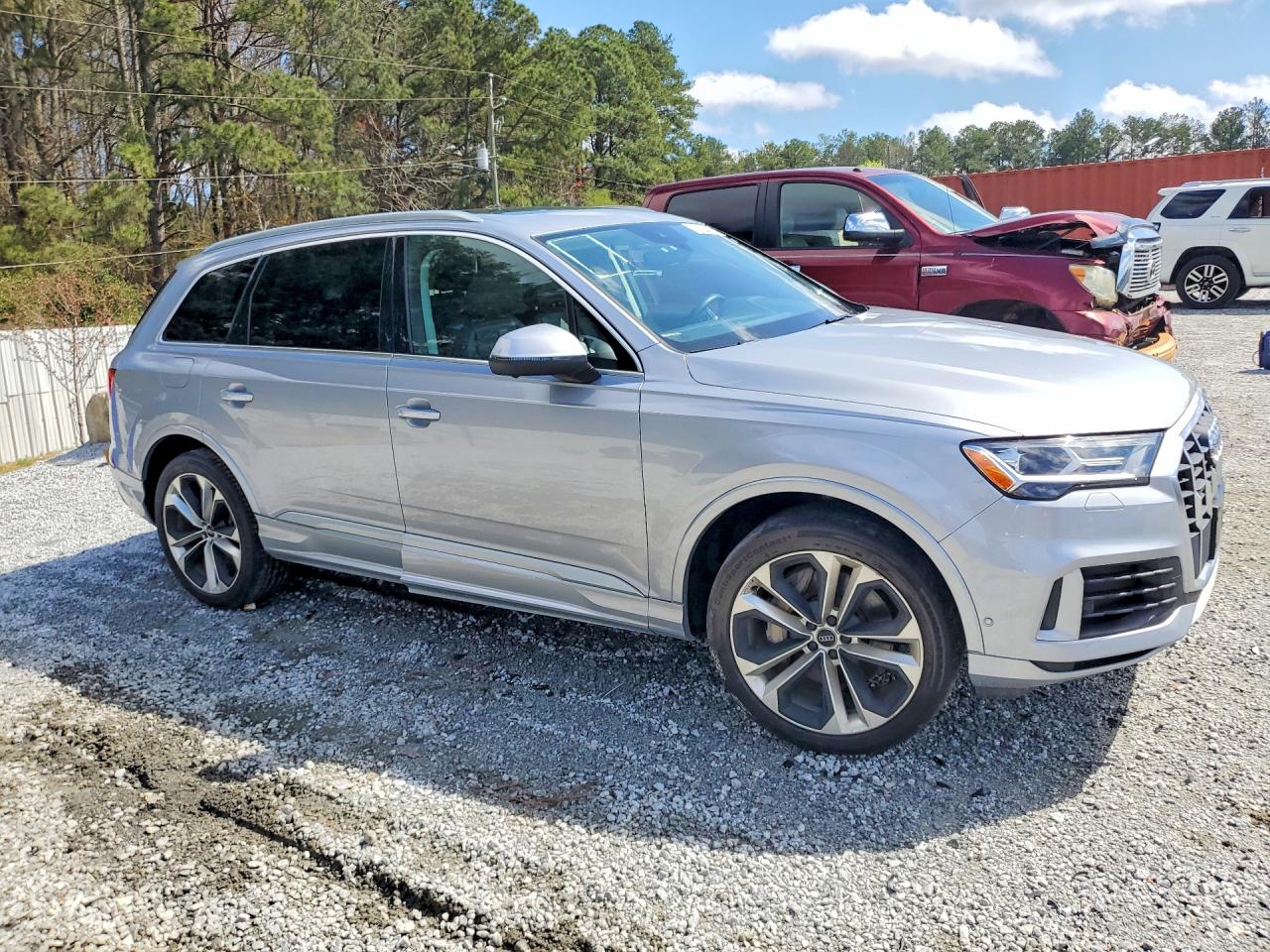 2020 Audi Q7 Premium Plus Silver vin: WA1LXAF76LD004516