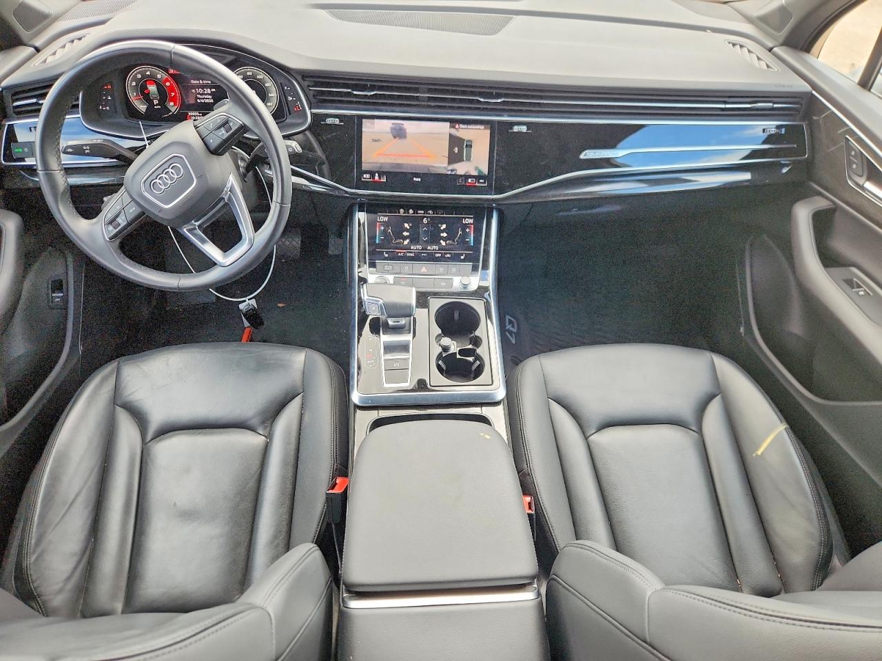 2021 Audi Q7 Premium Plus Серебряный vin: WA1LXAF76MD030826