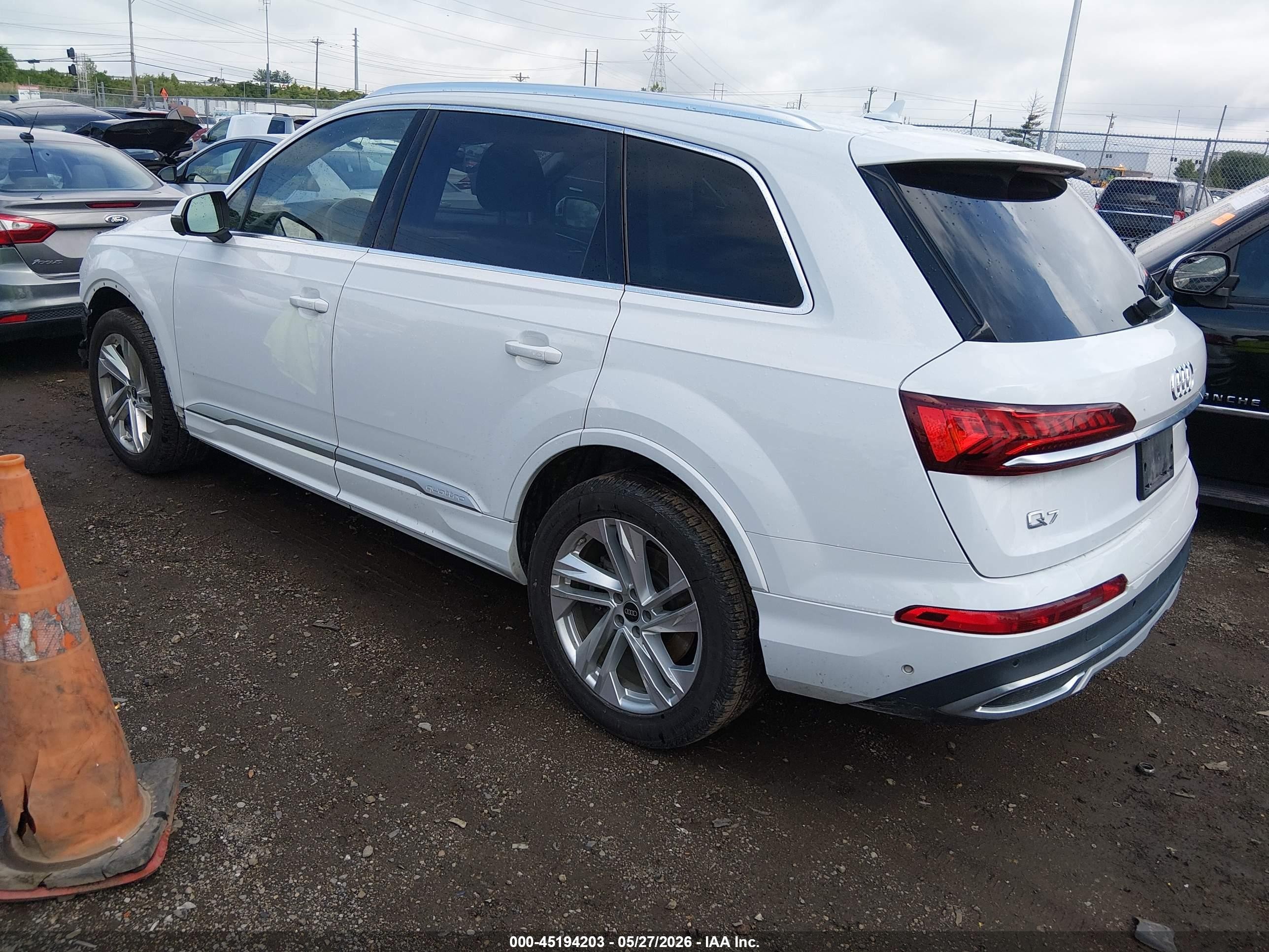 2022 Audi Q7 Premium Plus 55 Tfsi Quattro Tiptronic White vin: WA1LXBF71ND021782