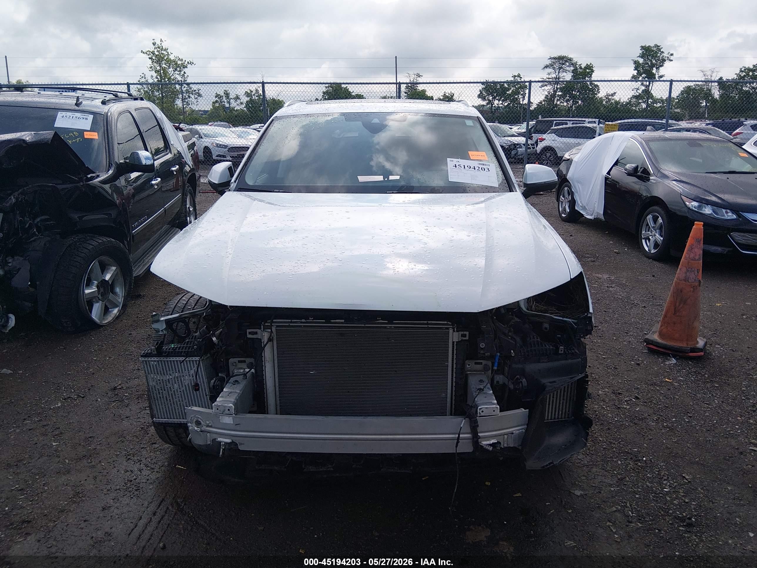 2022 Audi Q7 Premium Plus 55 Tfsi Quattro Tiptronic White vin: WA1LXBF71ND021782