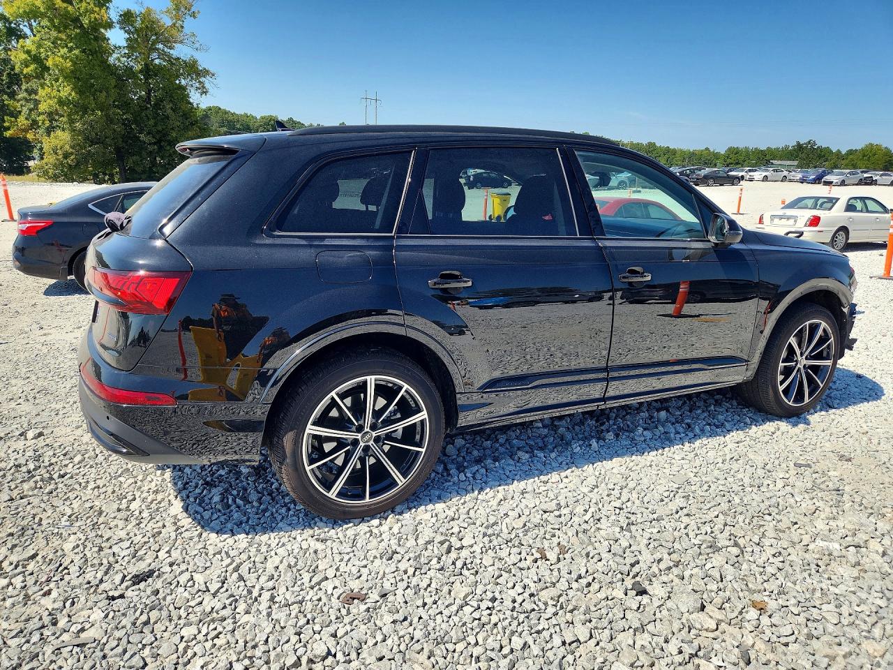 2023 Audi Q7 Premium Plus Black vin: WA1LXBF71PD005570