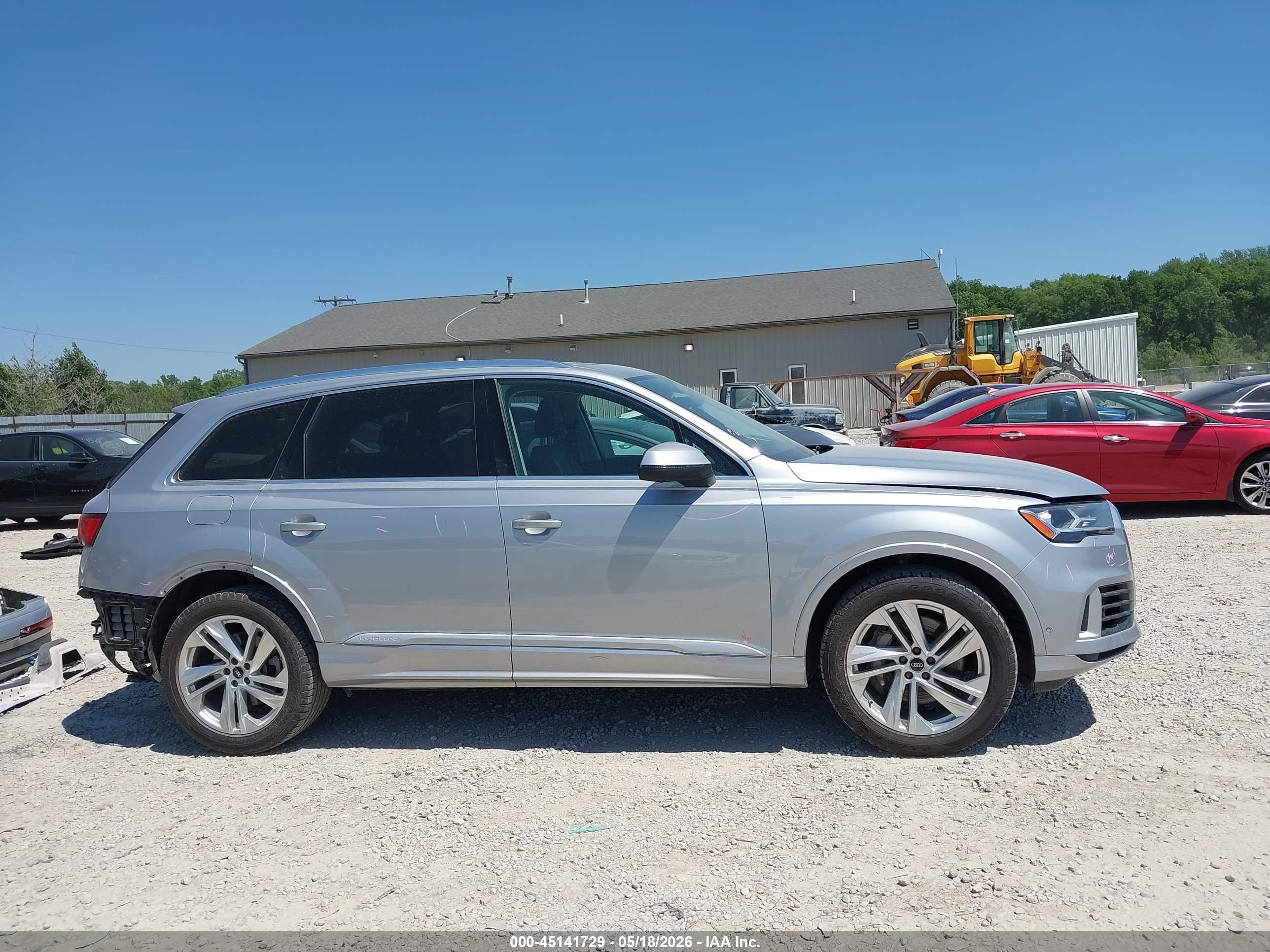 2022 Audi Q7 Premium Plus 55 Tfsi Quattro Tiptronic Silver vin: WA1LXBF72ND010208
