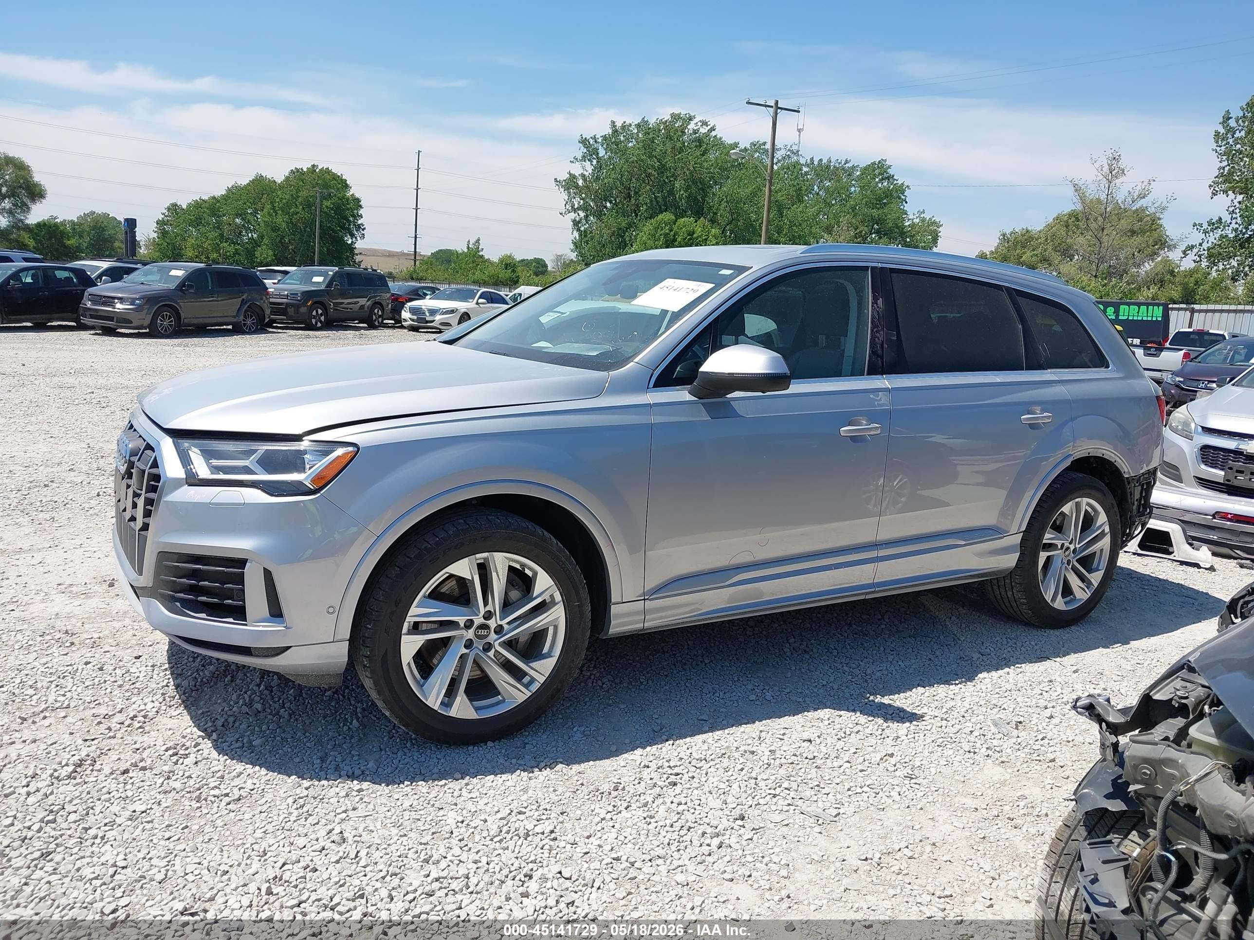 2022 Audi Q7 Premium Plus 55 Tfsi Quattro Tiptronic Silver vin: WA1LXBF72ND010208