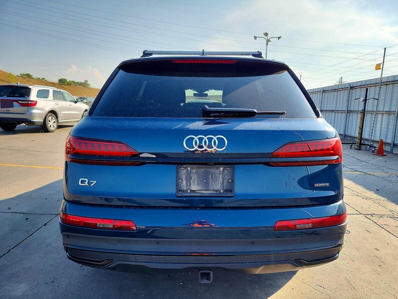 2022 Audi Q7 Premium Plus Teal vin: WA1LXBF79ND005863