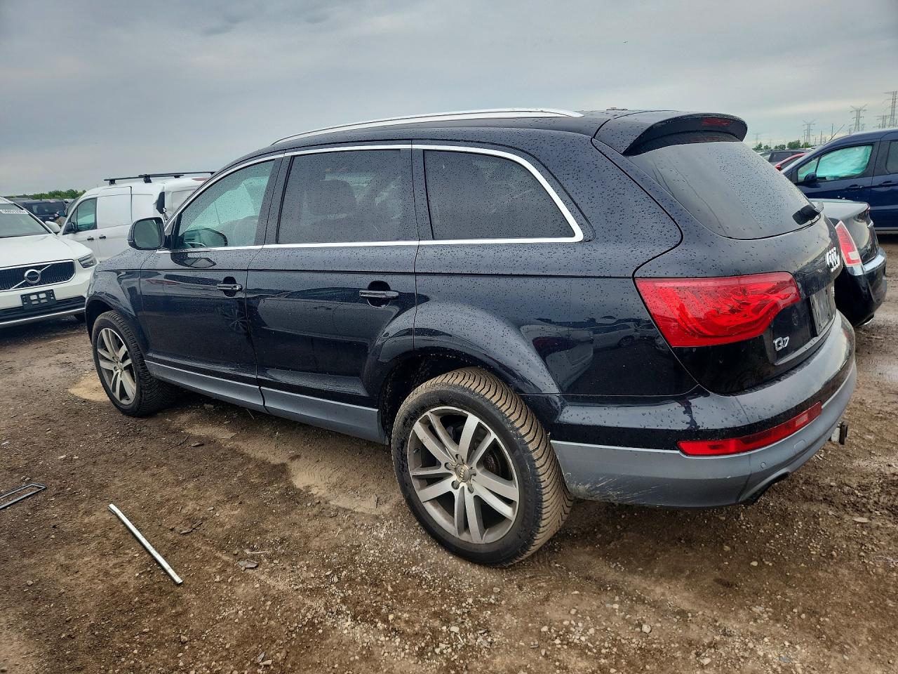 2010 Audi Q7 Premium Plus Black vin: WA1LYAFE1AD007025