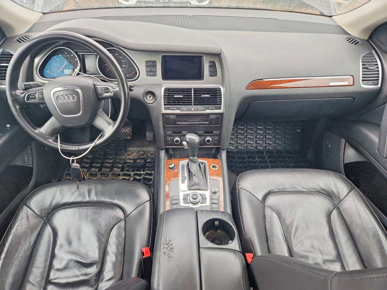 2010 Audi Q7 Premium Plus Black vin: WA1LYAFE1AD007025