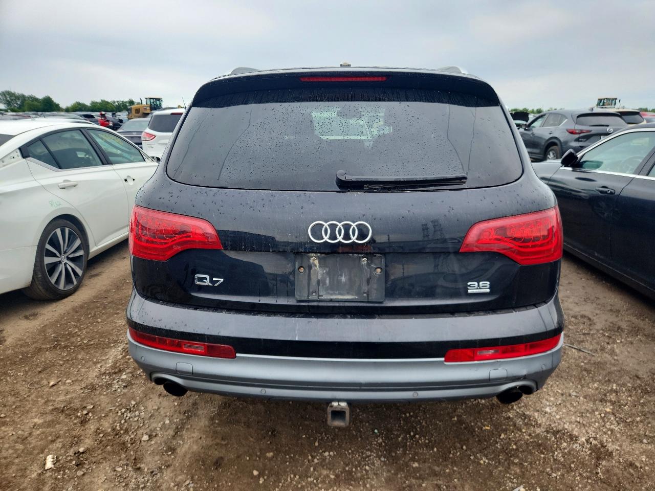 2010 Audi Q7 Premium Plus Black vin: WA1LYAFE1AD007025