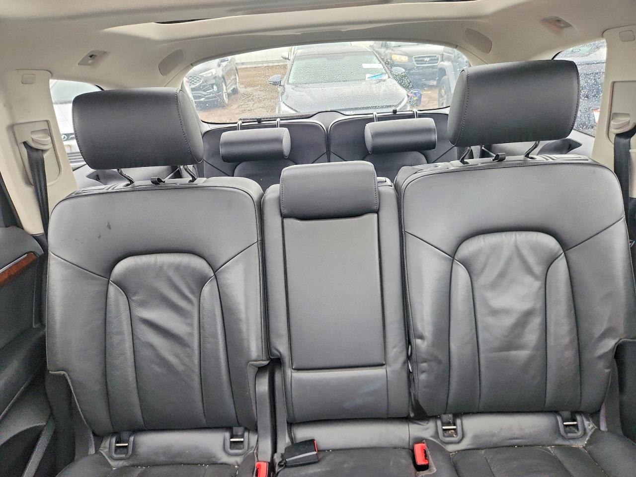 2010 Audi Q7 Premium Plus Black vin: WA1LYAFE1AD007025