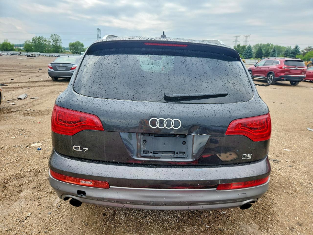 2010 Audi Q7 Premium Plus Black vin: WA1LYAFE2AD000391