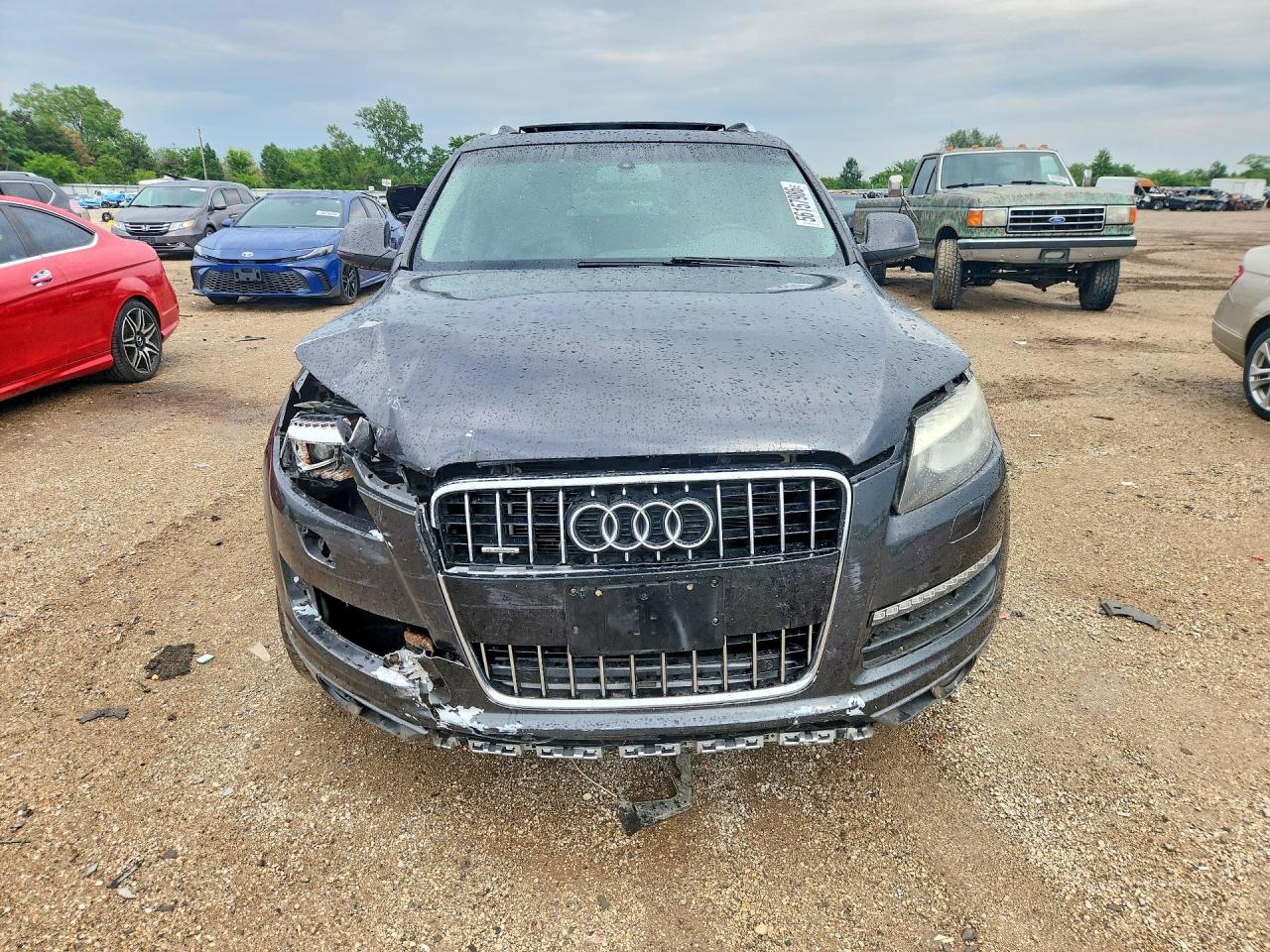 2010 Audi Q7 Premium Plus Black vin: WA1LYAFE2AD000391