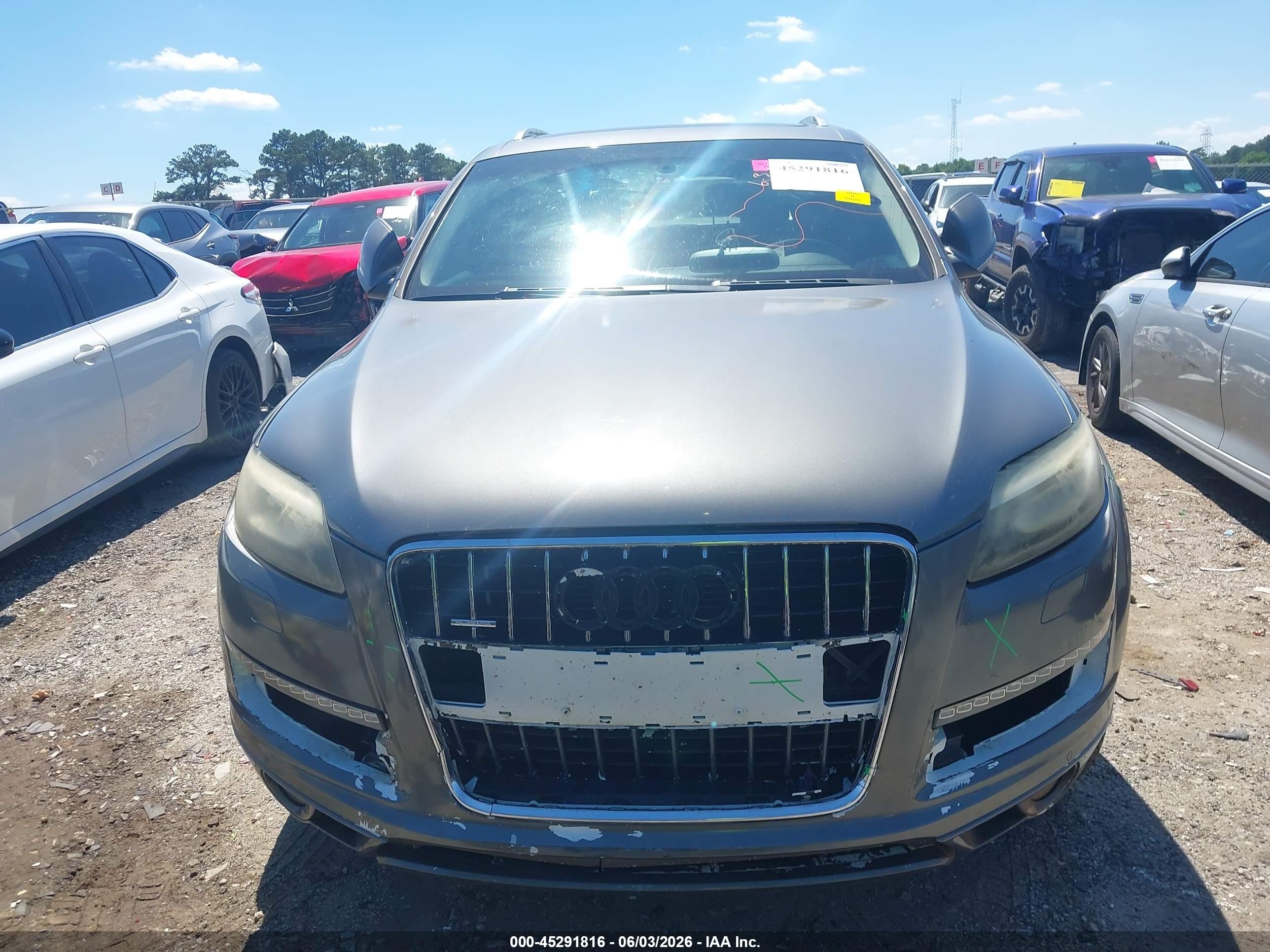 2010 Audi Q7 3.6 Premium Gray vin: WA1LYAFE3AD006488