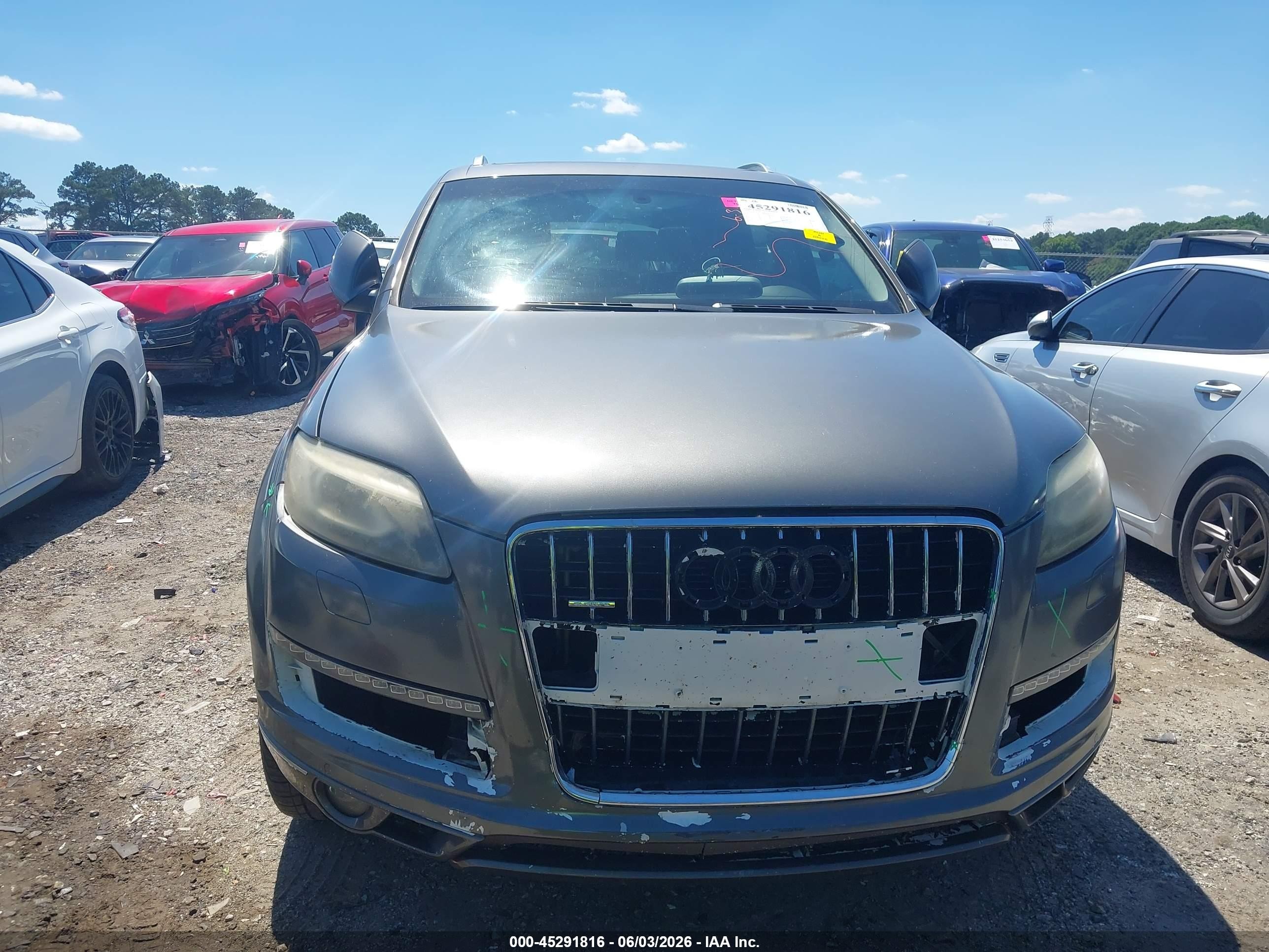 2010 Audi Q7 3.6 Premium Gray vin: WA1LYAFE3AD006488