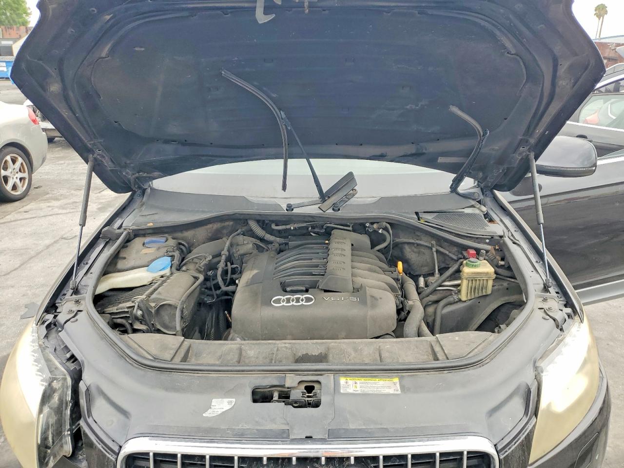 2010 Audi Q7 Premium Plus Черный vin: WA1LYAFE5AD007240