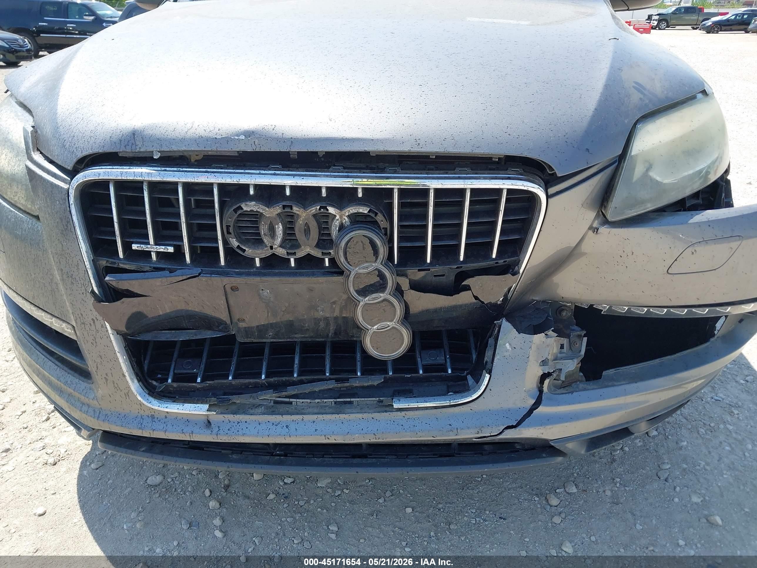 2010 Audi Q7 3.6 Premium Gray vin: WA1LYAFE9AD006978